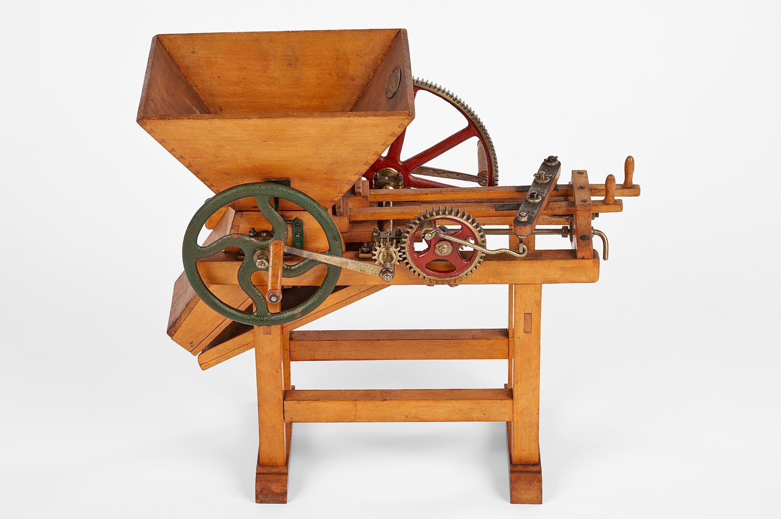 Mohnkapselzerreißmaschine / Modell von Johann Mauk (Deutsches Landwirtschaftsmuseum Hohenheim CC BY-NC-SA)