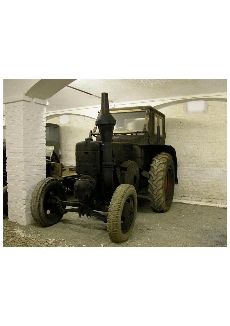Traktor Lanz-Ackerluft-Bulldog Typ HR 8 45PS (Deutsches Landwirtschaftsmuseum Schloss Blankenhain CC BY-NC-SA)