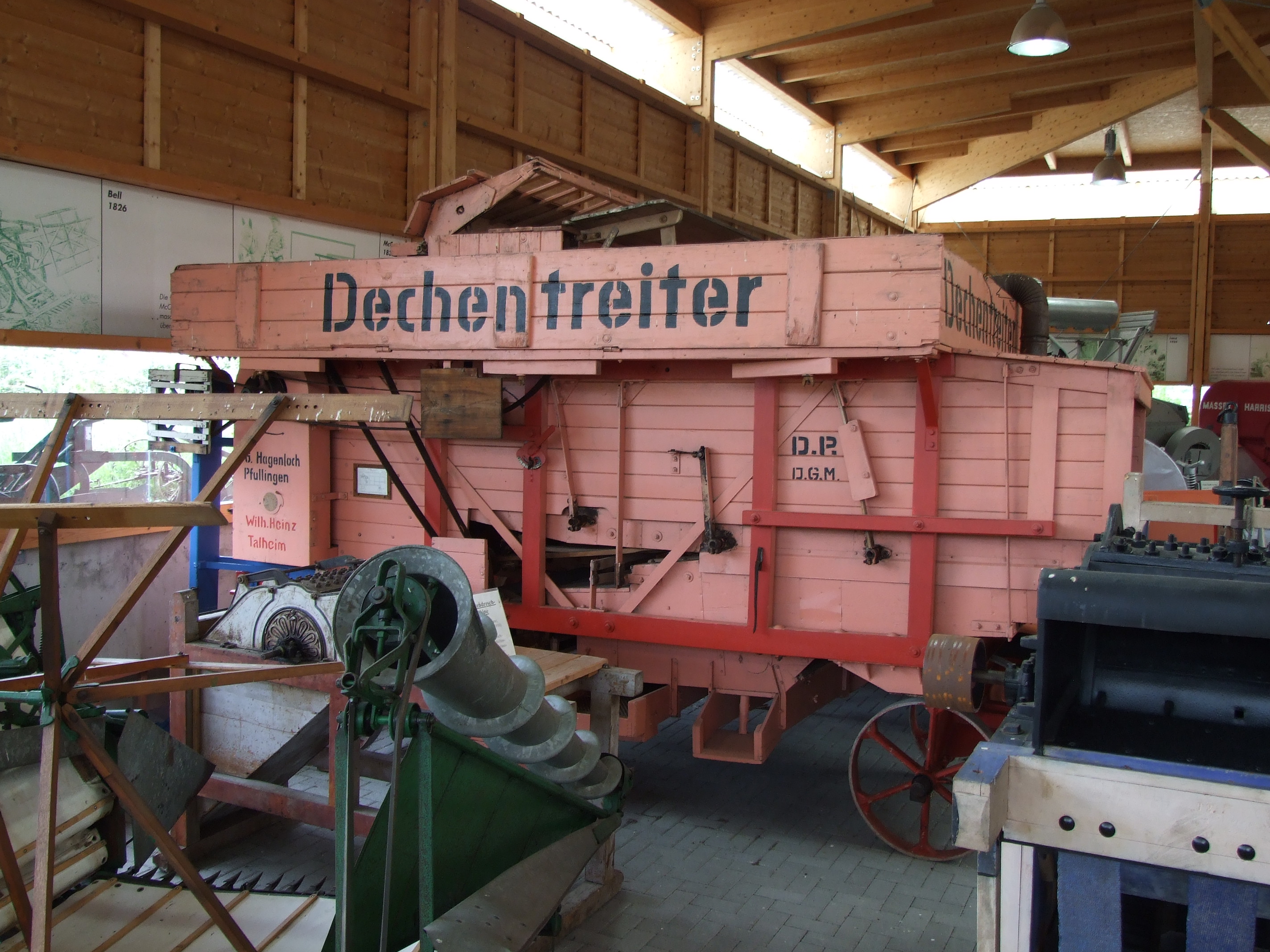 Dechentreiter JD81 (Deutsches Landwirtschaftsmuseum, Universität Hohenheim CC BY-NC-SA)