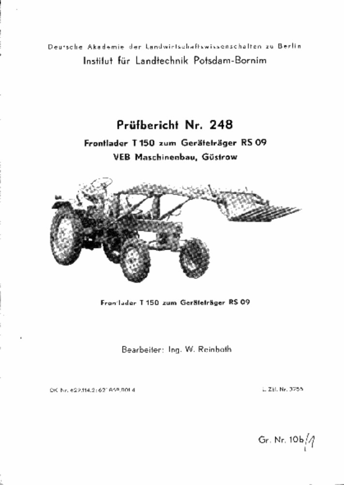 Frontlader T 150 (Deutsches Landwirtschaftsmuseum Hohenheim CC BY-NC-SA)