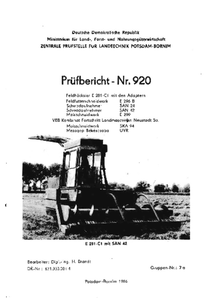 Feldhäcksler E 281-C 1 mit Adaptern (Deutsches Landwirtschaftsmuseum Hohenheim CC BY-NC-SA)