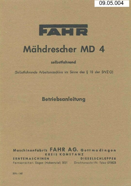Mähdrescher MD 4 (Ausstellung und Archiv des Vereins FAHR-Schlepper-Freunde CC BY-NC-SA)