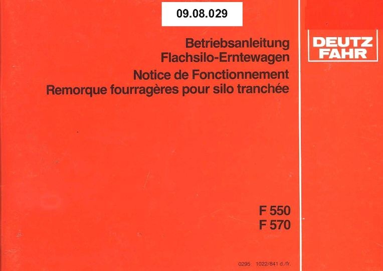 Flachsilo-Erntewagen F 550 (Ausstellung und Archiv des Vereins FAHR-Schlepper-Freunde CC BY-NC-SA)