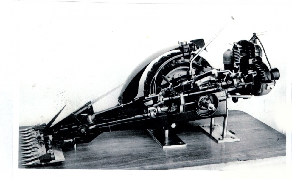Handmotormäher (Ausstellung und Archiv des Vereins FAHR-Schlepper-Freunde CC BY-NC-SA)