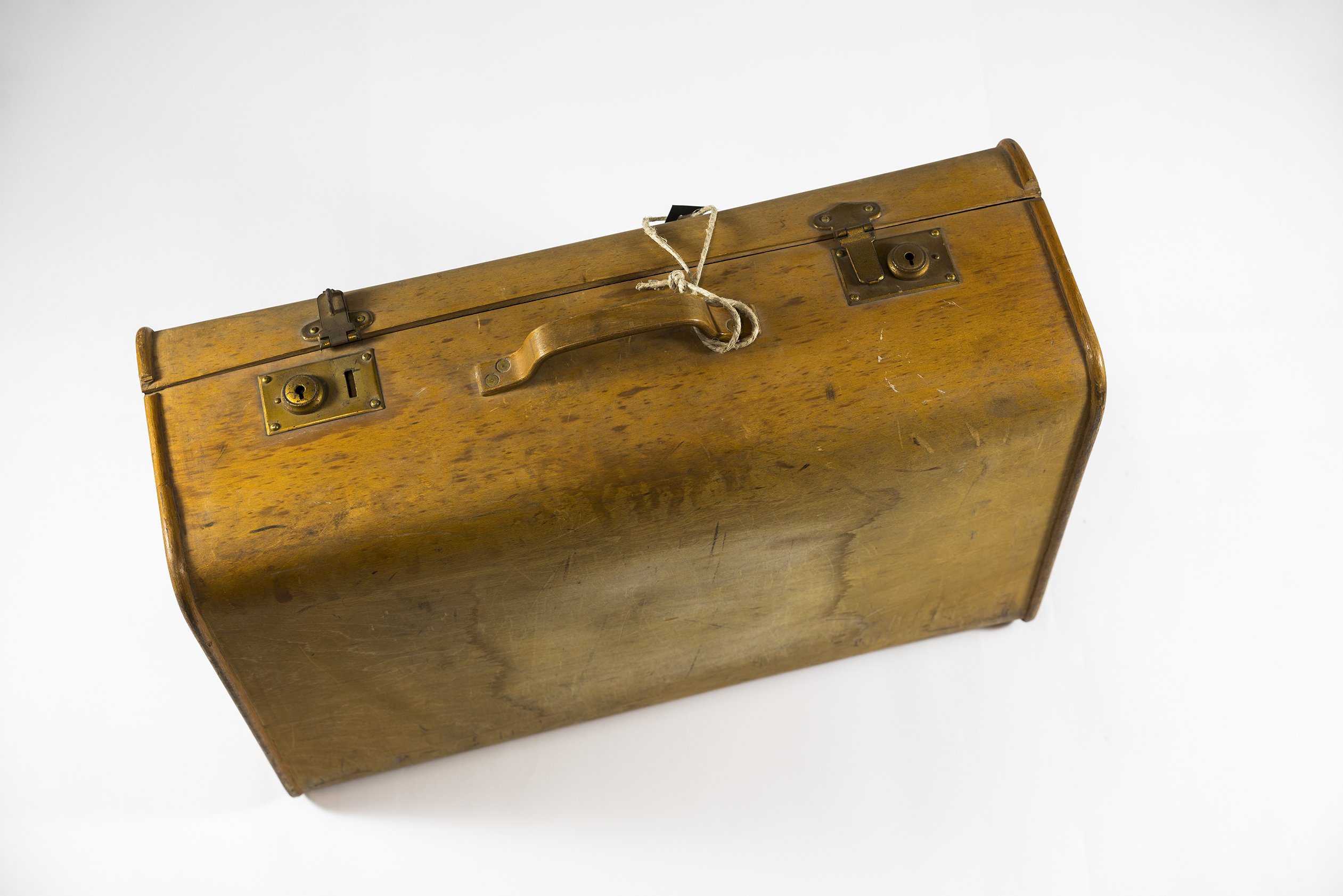 Koffer aus Nadelholz (Städtisches Museum im Kornhaus Kirchheim u. T. CC BY-NC-SA)
