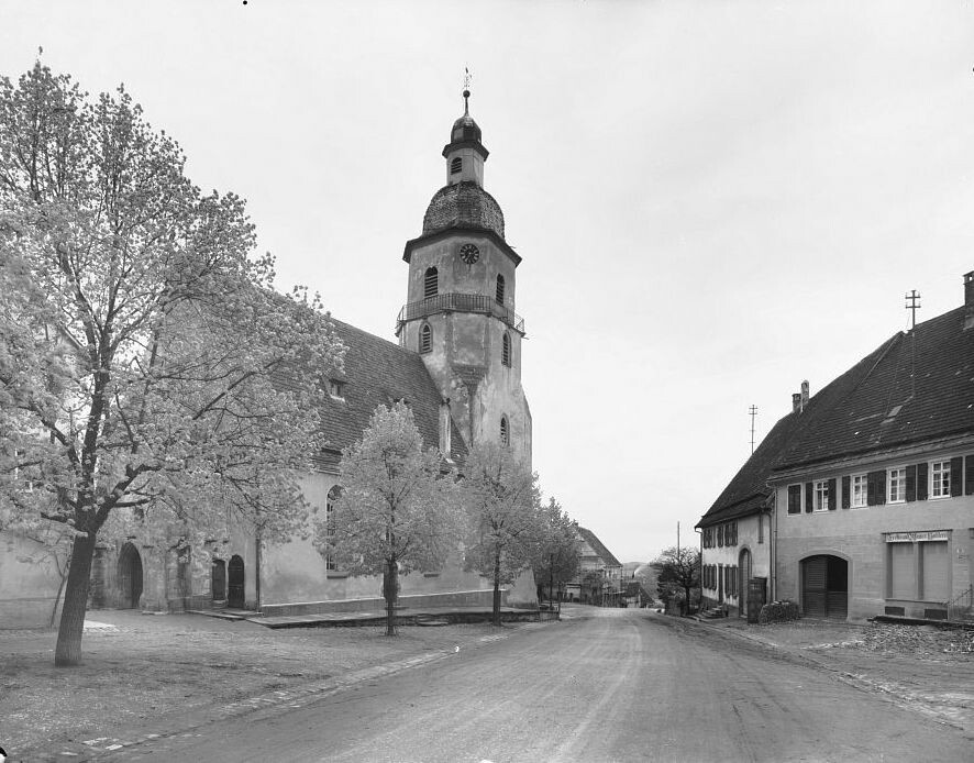 Rosenfeld - Blick auf die evangelische Stadtkirche (Haus der Geschichte Baden-Württemberg / Sammlung Gebrüder Metz CC BY-NC-SA)