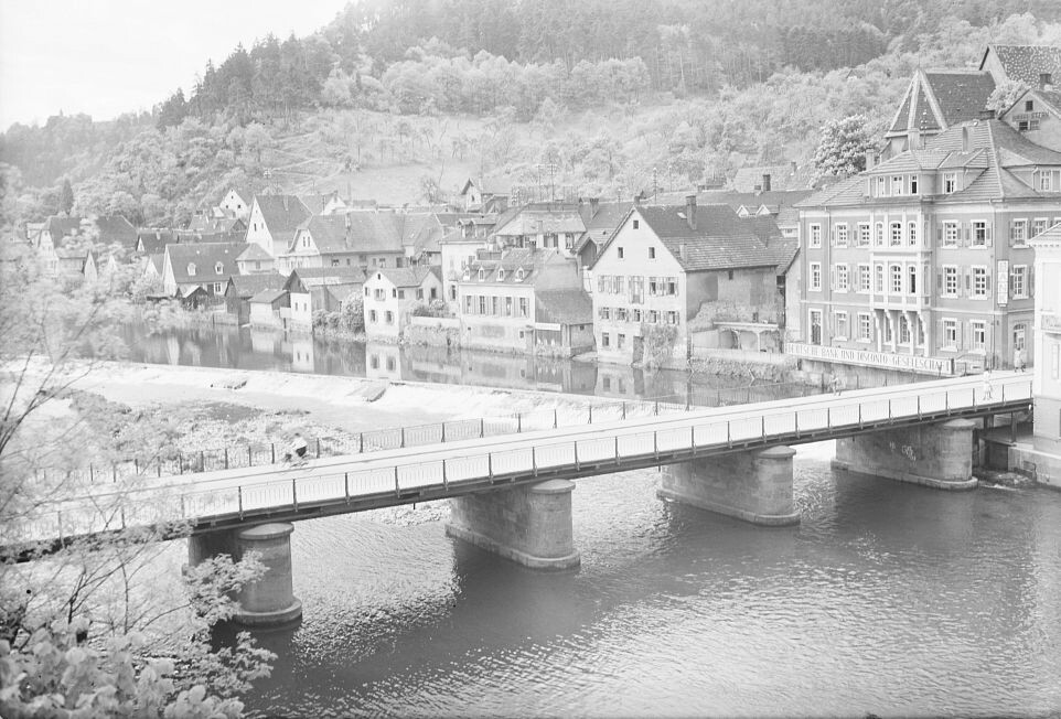 Gernsbach - Brücke über die Murg (Haus der Geschichte Baden-Württemberg / Sammlung Gebrüder Metz CC BY-NC-SA)