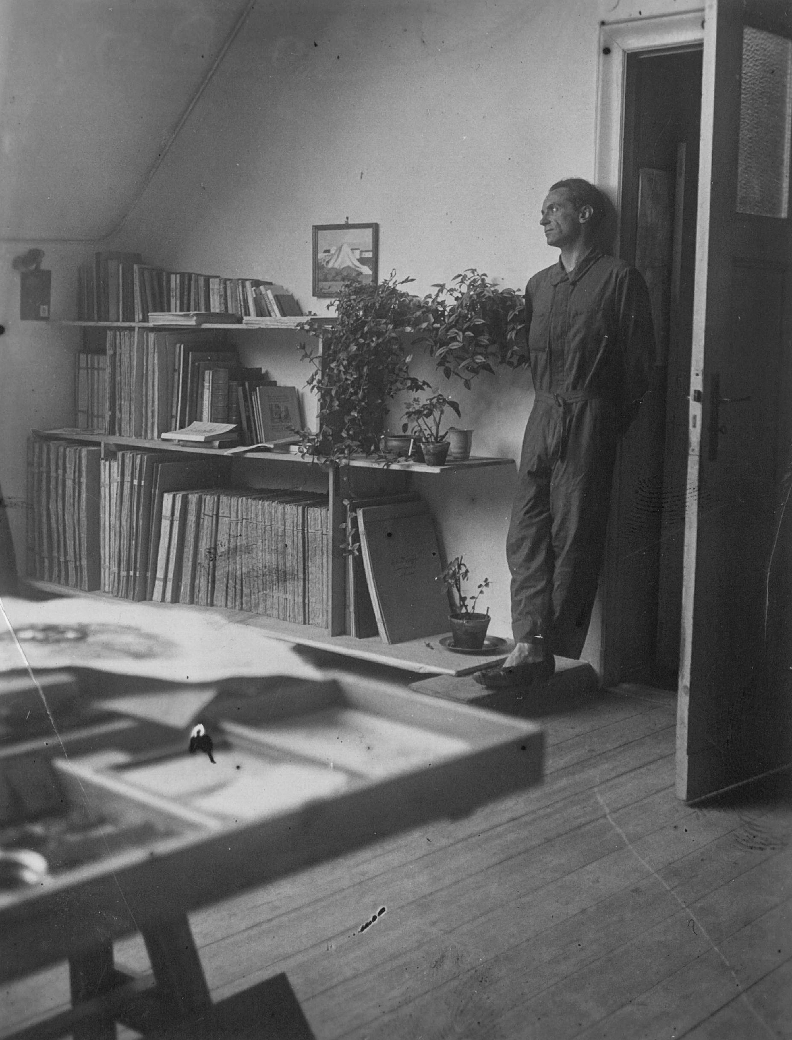 Richard Ziegler in seinem Atelier in Berlin (Richard Ziegler-Stiftung Calw RR-F)