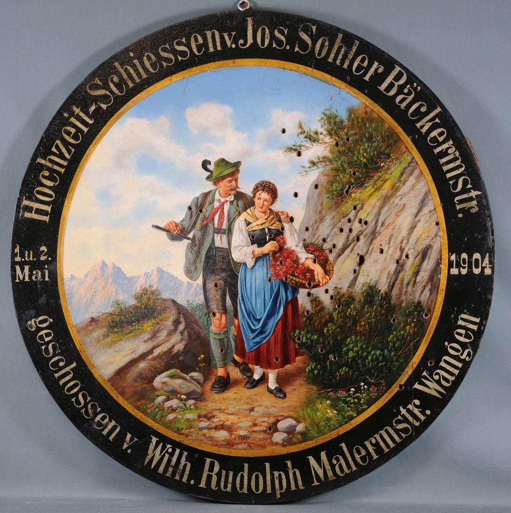 Schützenscheibe: Jäger mit junger Frau auf Gebirgsweg (Stadtmuseum Wangen CC BY-NC-SA)