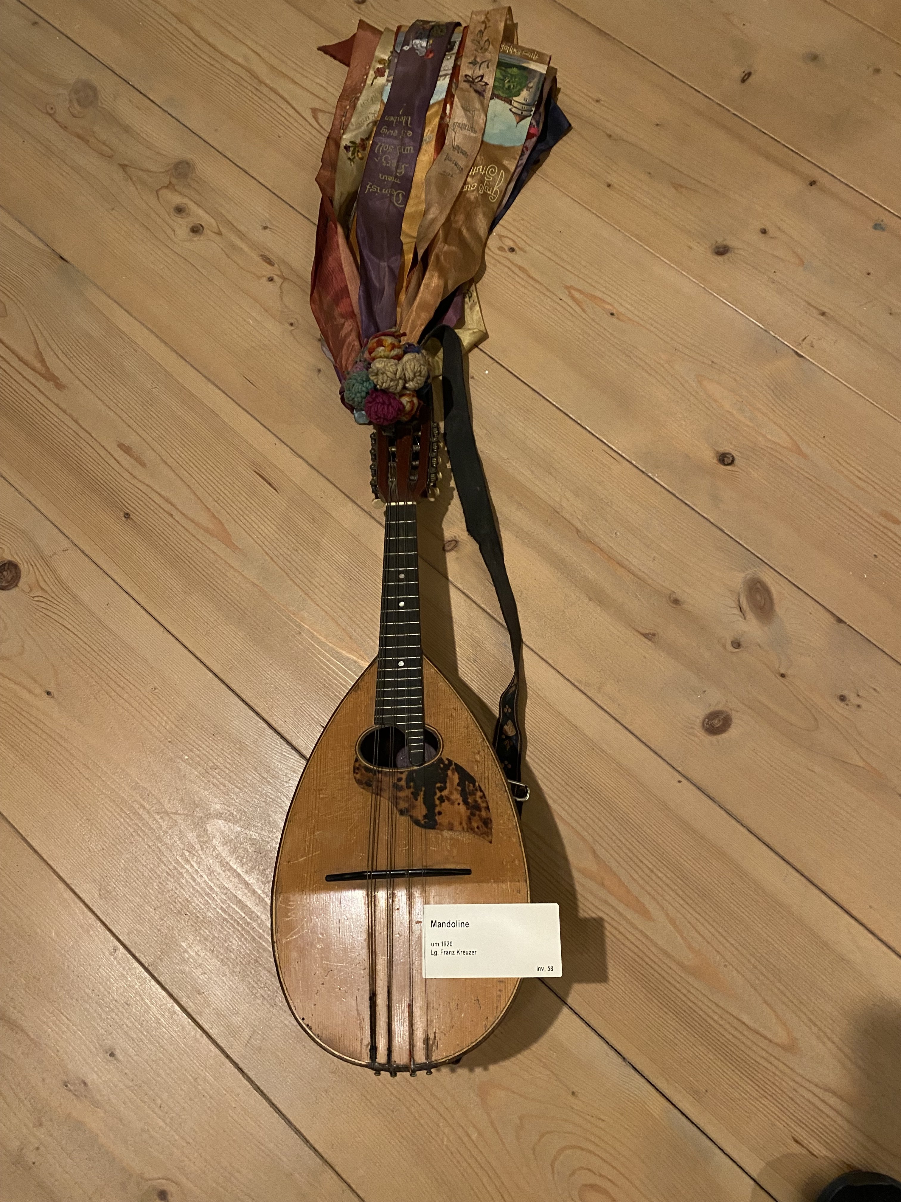 MIS_0058 Mandoline (Geschichts- und Heimatverein Eglofs e.V. CC BY-NC-SA)