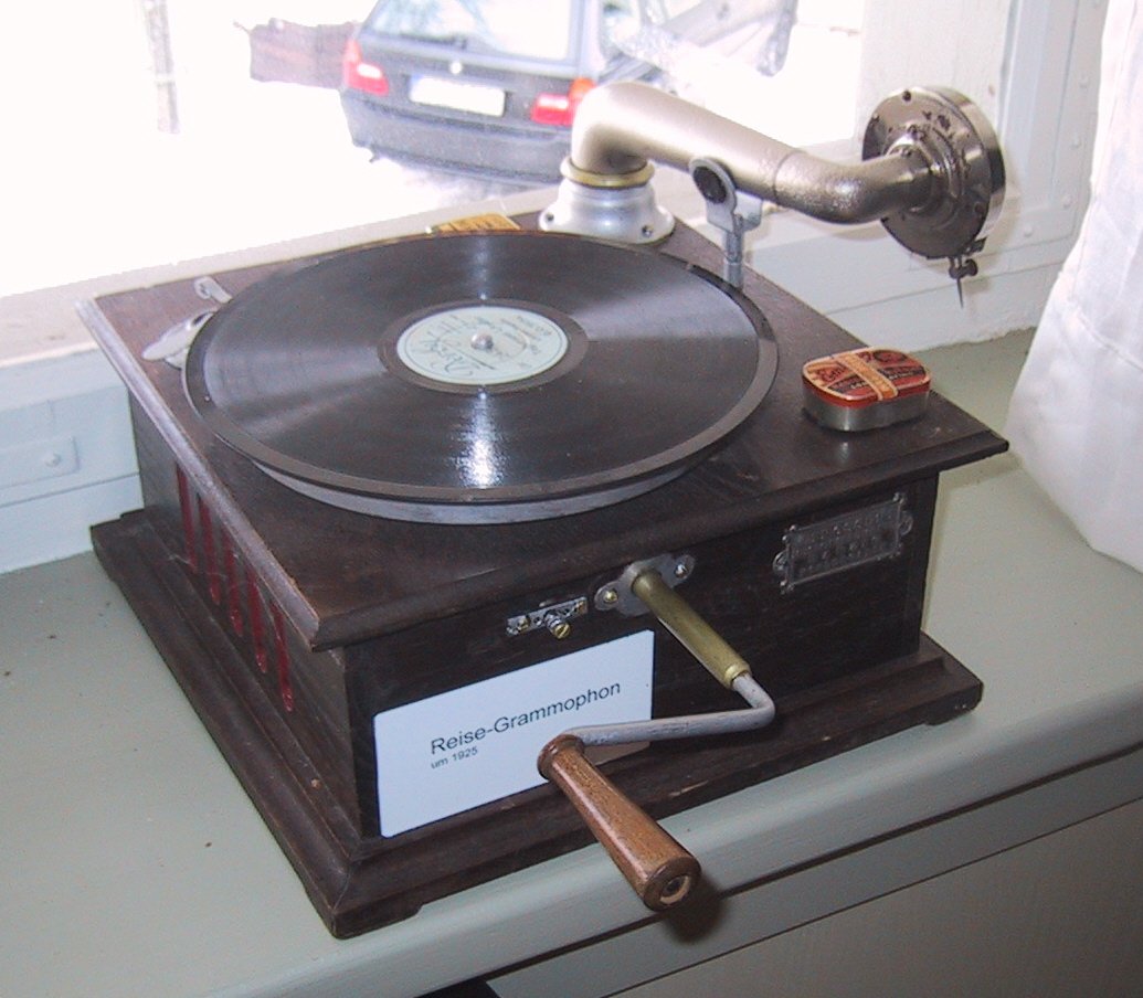 MM_0122 Reise-Grammophon (Geschichts- und Heimatverein Eglofs e.V. CC BY-NC-SA)