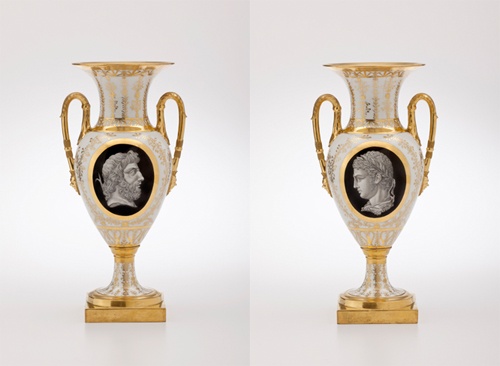 Vase mit Bemalung von Königin Charlotte Mathilde (Landesmuseum Württemberg, Stuttgart CC BY-SA)