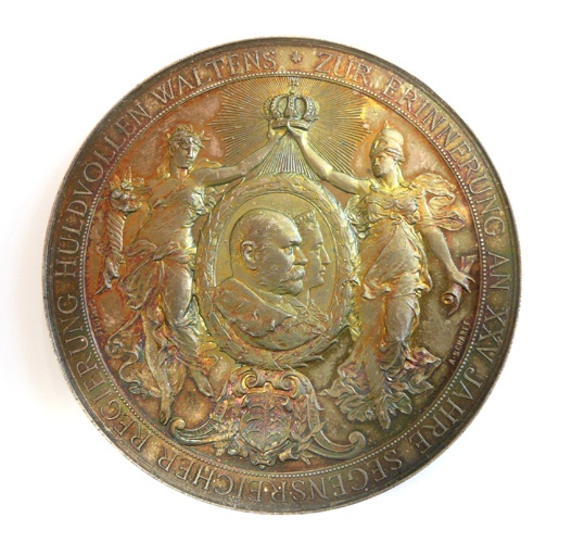 Medaille zum Regierungsjubiläum von König Karl von Württemberg (Landesmuseum Württemberg, Stuttgart CC BY-SA)