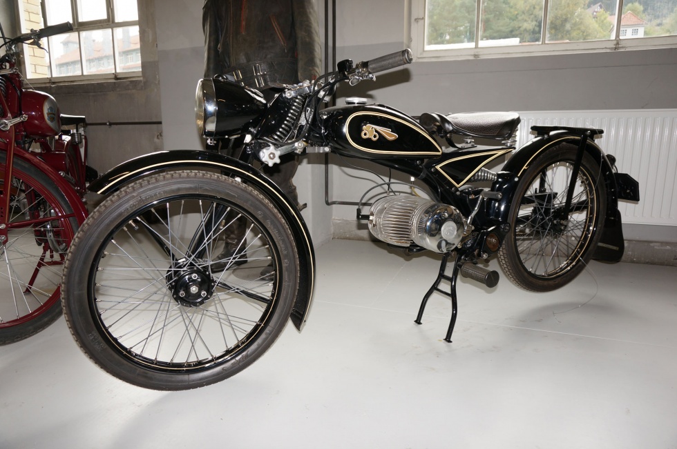 Motorrad Imme R 100 (ErfinderZeiten. Auto- und Uhrenmuseum Schramberg CC BY-NC-SA)