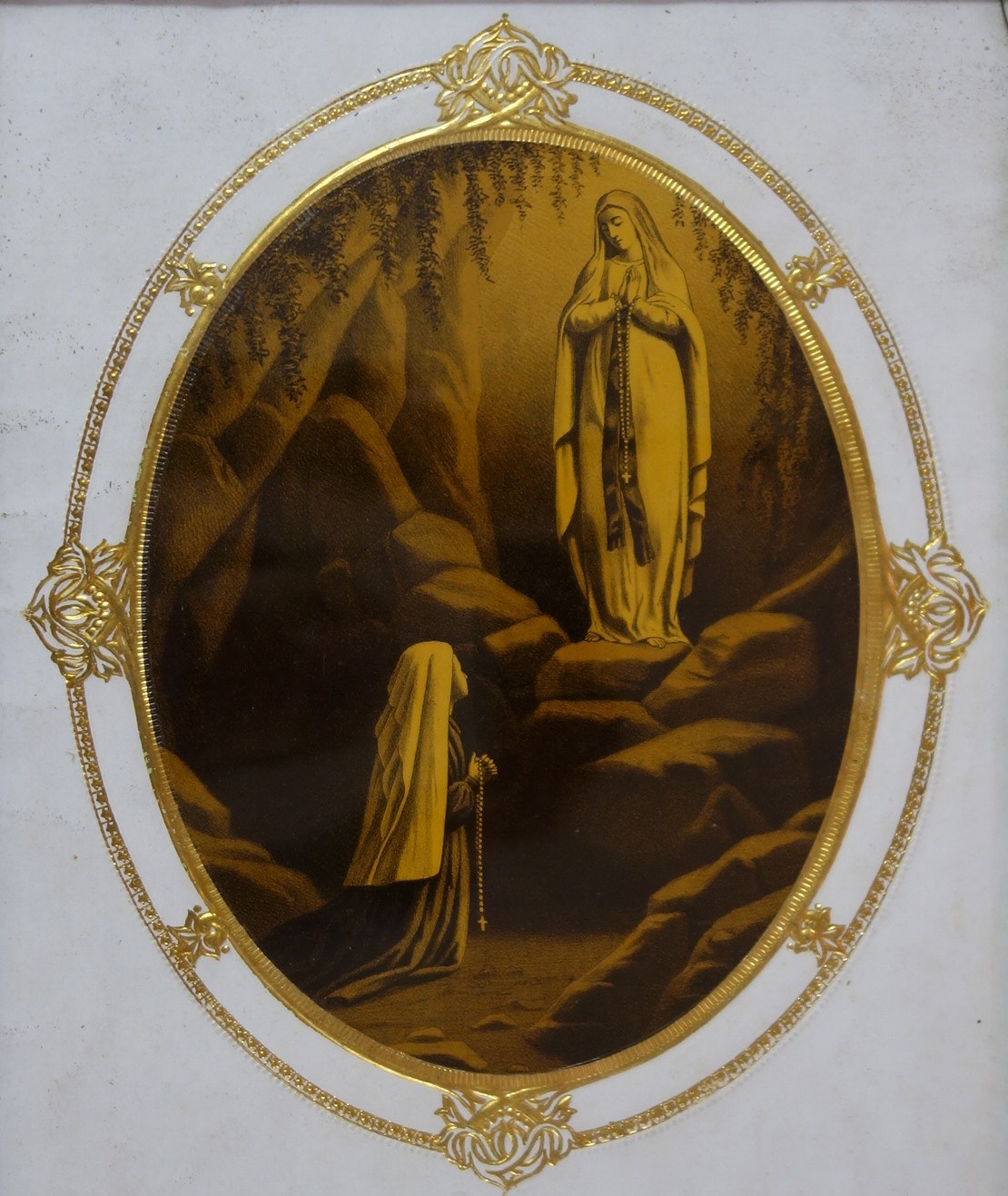 Die Jungfrau Maria erscheint Bernadette in Lourdes (Hardtmuseum / Musée de la Hardt Durmersheim CC BY-NC-SA)