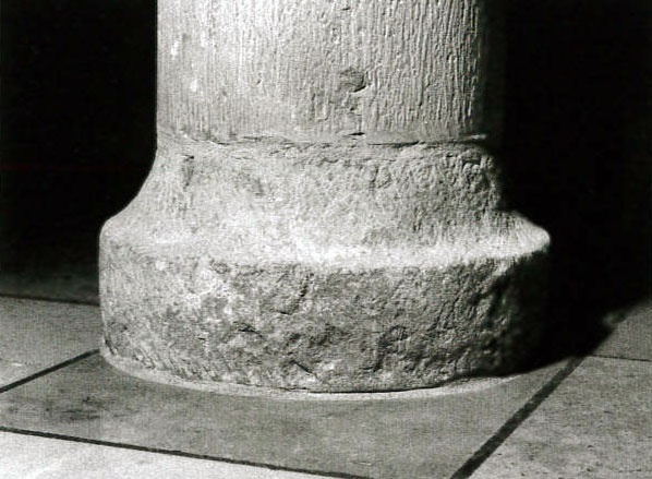 Säulenbasis aus Unteregenbach (Landesmuseum Württemberg, Stuttgart CC BY-SA)