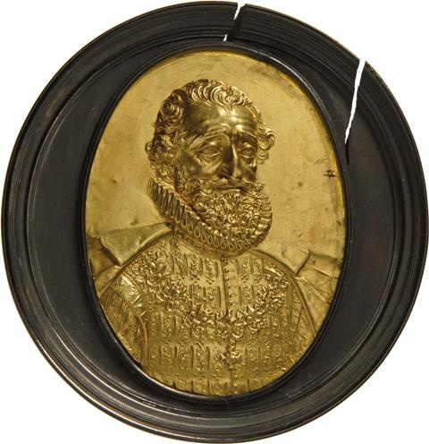 Medaille auf König Heinrich IV. von Frankreich in einem schwarzem Holzrahmen (Landesmuseum Württemberg, Stuttgart CC BY-SA)