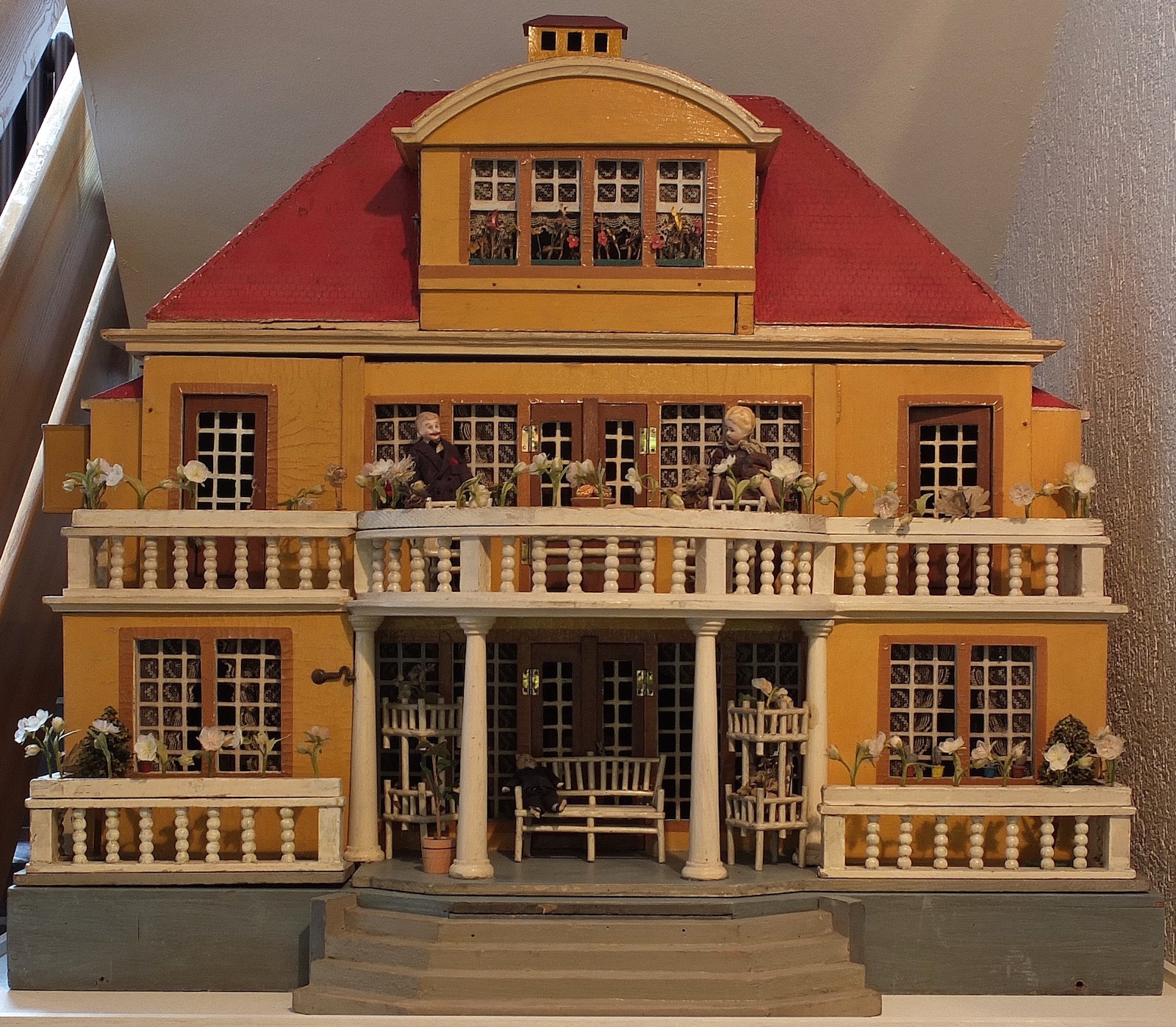 Puppenhaus (Das Kleine Museum - Spielzeug aus zwei Jahrhunderten CC BY)