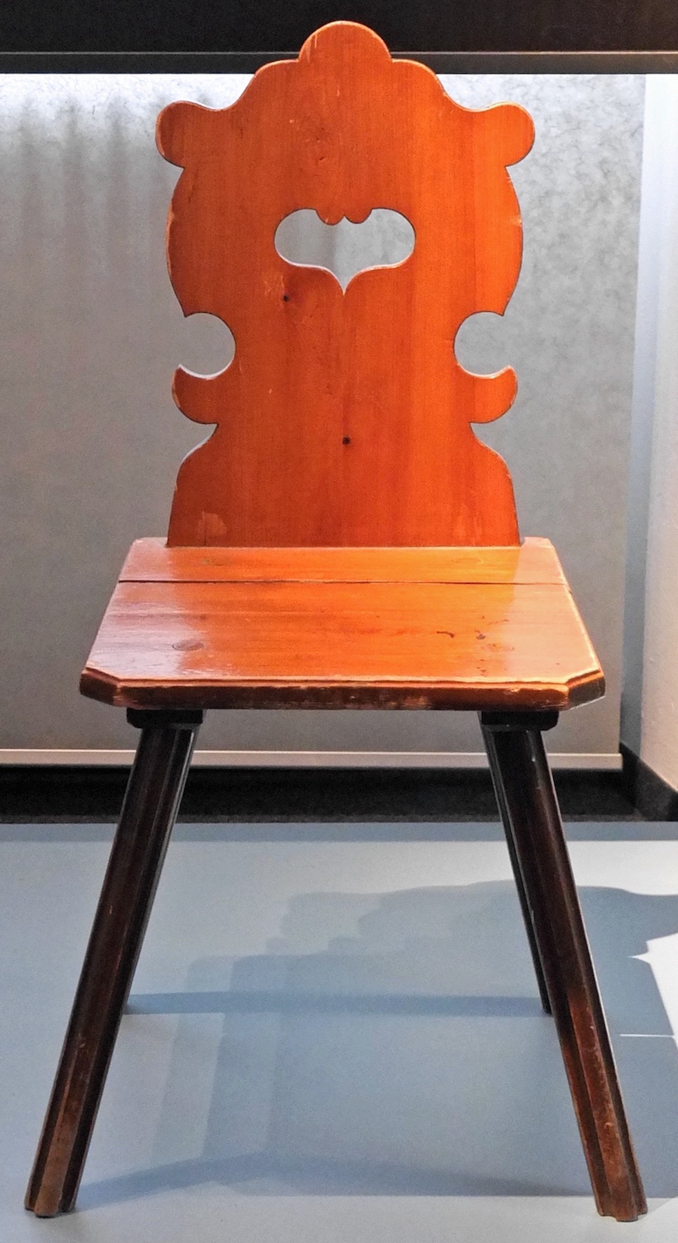 Stuhl (Württembergisches Psychiatriemuseum CC BY)