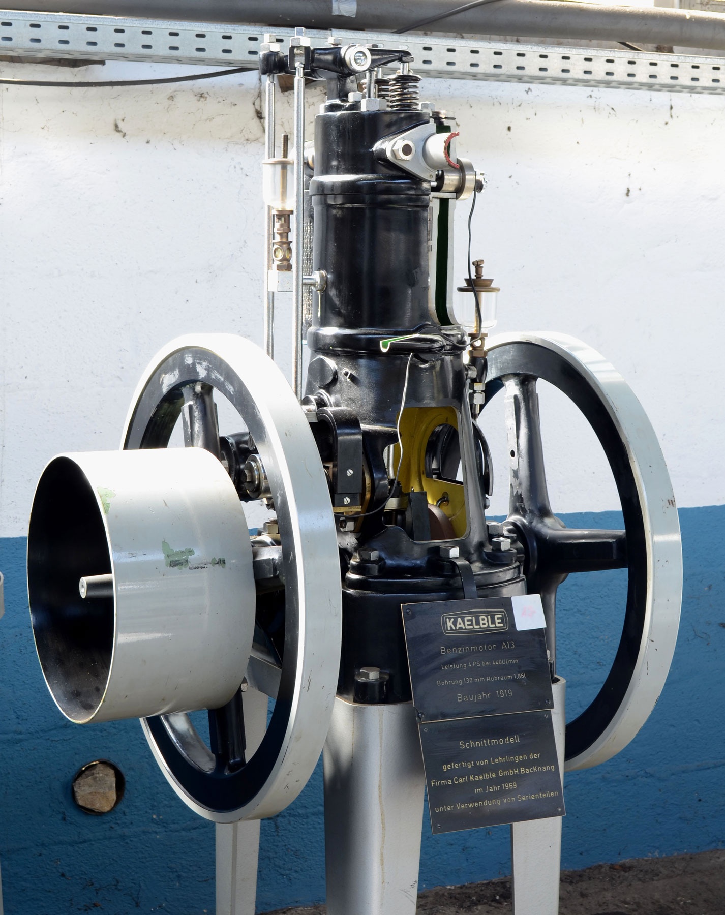 Schnittmodell Kaelble Benzinmotor A 13 (Techniksammlung Backnang CC BY)