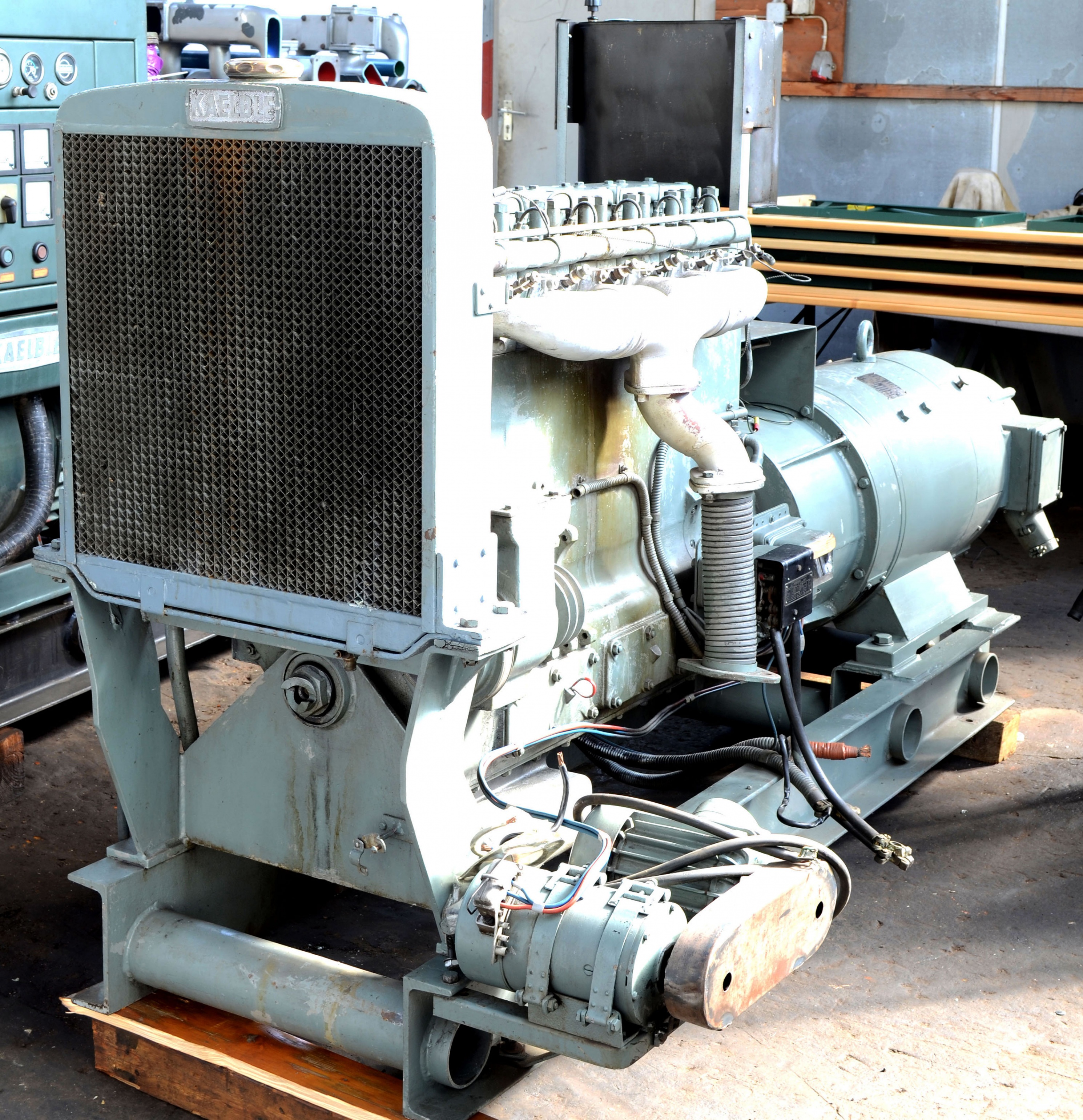 Kaelble Dieselmotor Typ GN 100 s mit Generator (Techniksammlung Backnang CC BY)