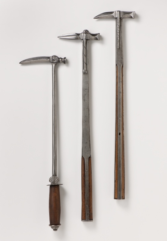 Reiterhammer („Papageienschnabel“), 16. Jahrhundert (Landesmuseum Württemberg, Stuttgart CC BY-SA)