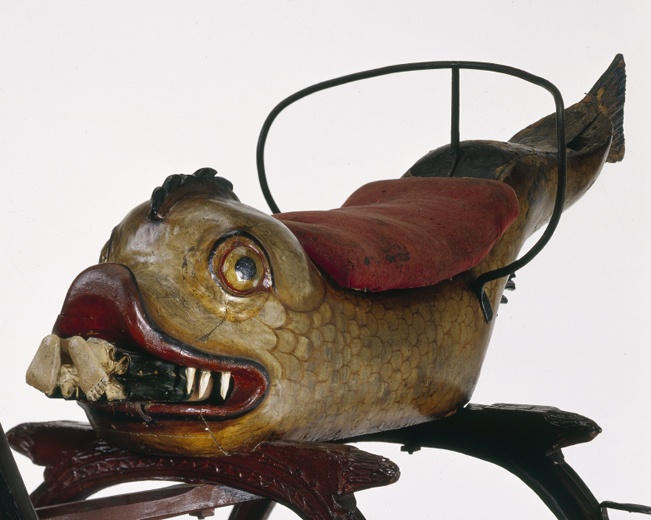Karnevalsschlitten "Jonas im Maul des Walfisches" (Landesmuseum Württemberg, Stuttgart CC BY-SA)