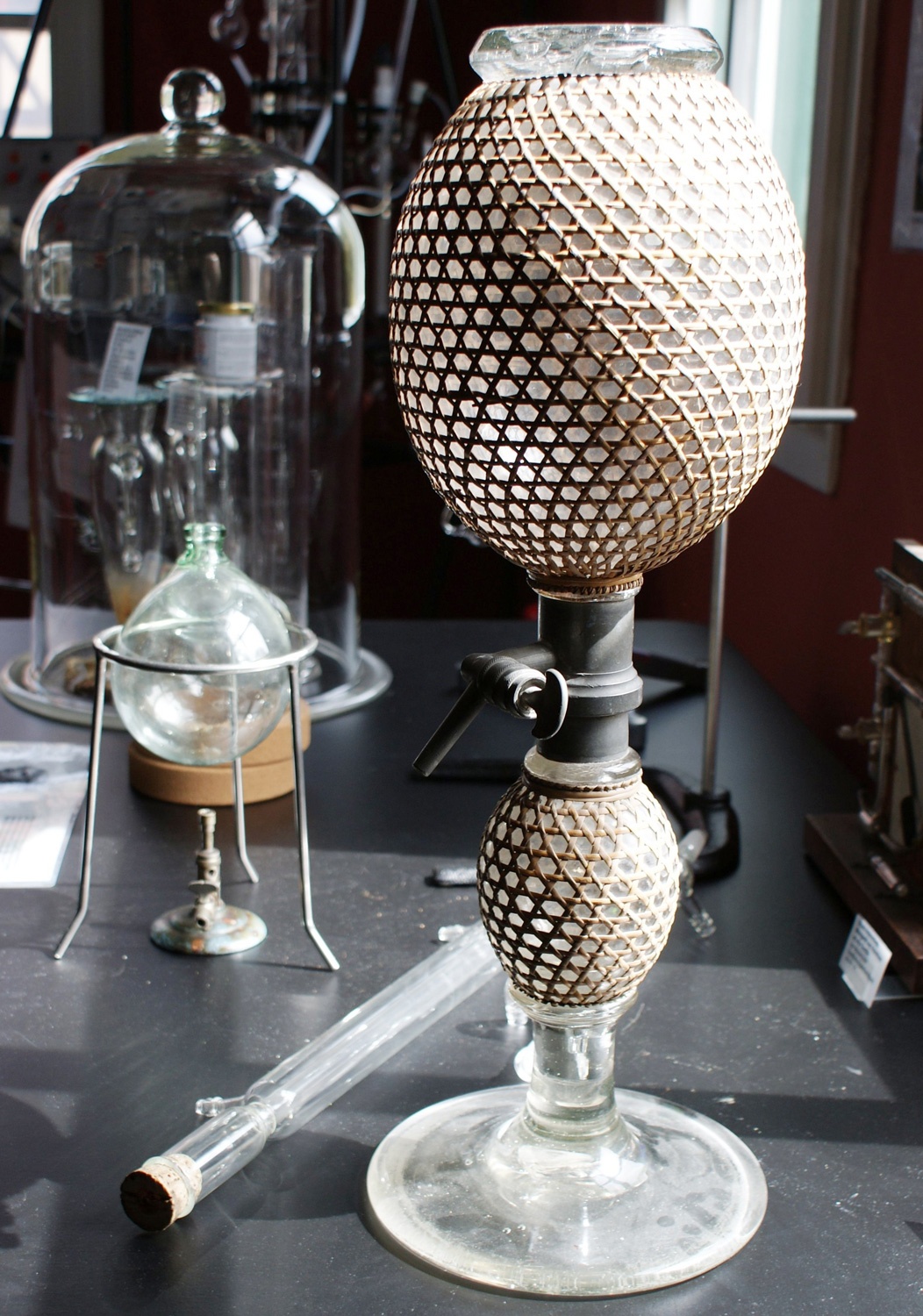 Mineralwassersiphon (Sodagefäß) (Glasmuseum Wertheim CC BY-NC-SA)