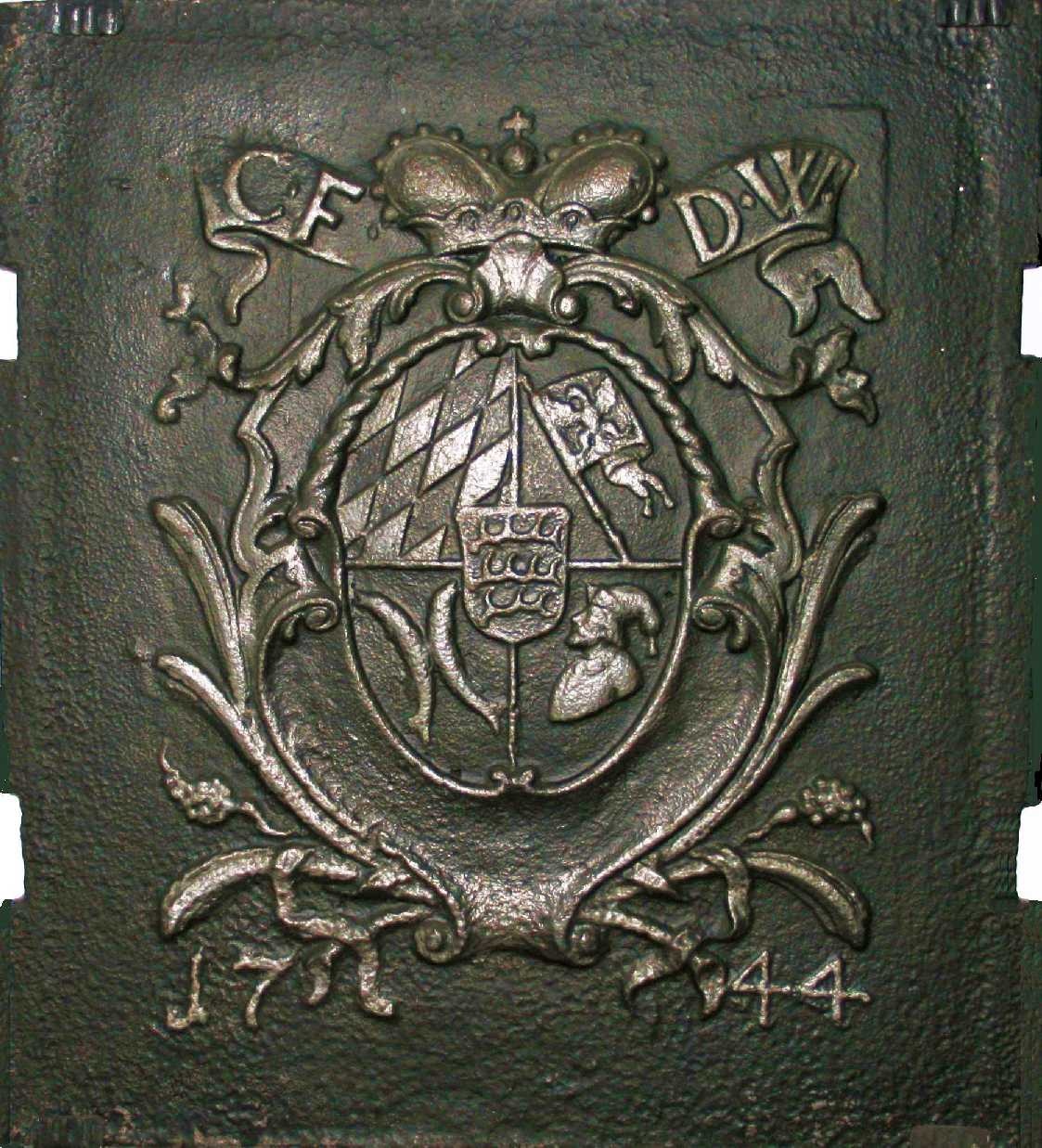 Ofenplatte mit dem Württembergischen Herzogswappen (Städtisches Museum Welzheim CC BY-NC-SA)
