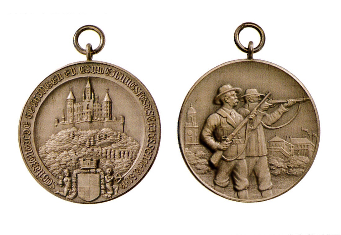 Medaille der Schützengilde Hechingen zum Einweihungsfestschießen 1914 (Hohenzollerisches Landesmuseum CC BY-NC-SA)
