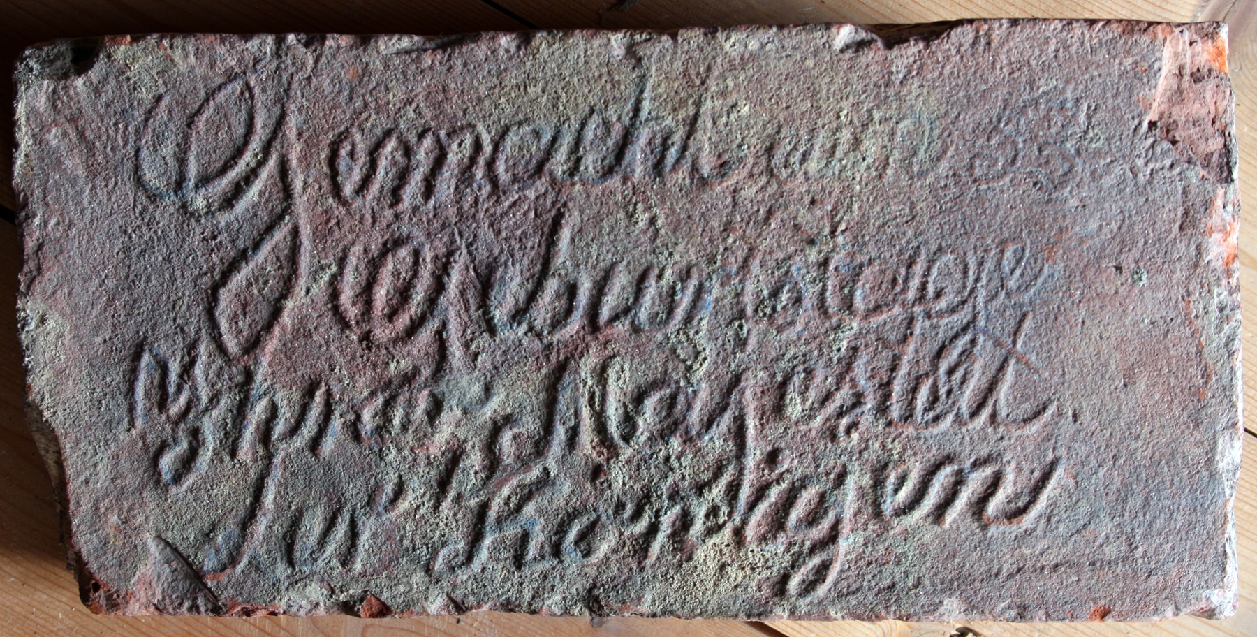 Ziegelstein mit Inschrift (Museum  CC BY-NC-SA)