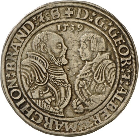 Guldengroschen der Markgrafen Georg von Brandenburg-Ansbach und Albrecht Alcibiades von Brandenburg-Kulmbach, 1539 (Landesmuseum Württemberg, Stuttgart CC BY-SA)