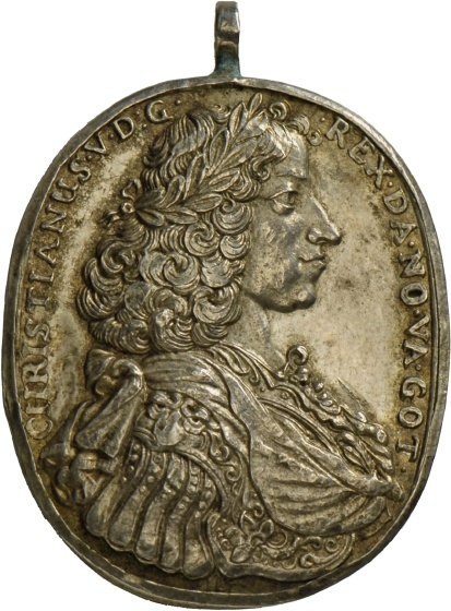 Ovaler Gnadenpfennig auf die militärischen Erfolge König Christian V. von Dänemark und Norwegen, um 1679 (Landesmuseum Württemberg, Stuttgart CC BY-SA)