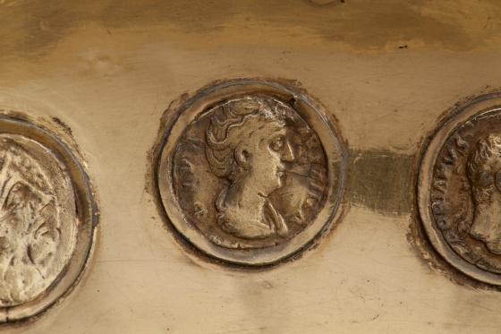 Denar des Antoninus Pius für Faustina maior mit Darstellung der Providentia, 140–161 n. Chr. (Landesmuseum Württemberg, Stuttgart CC BY-SA)