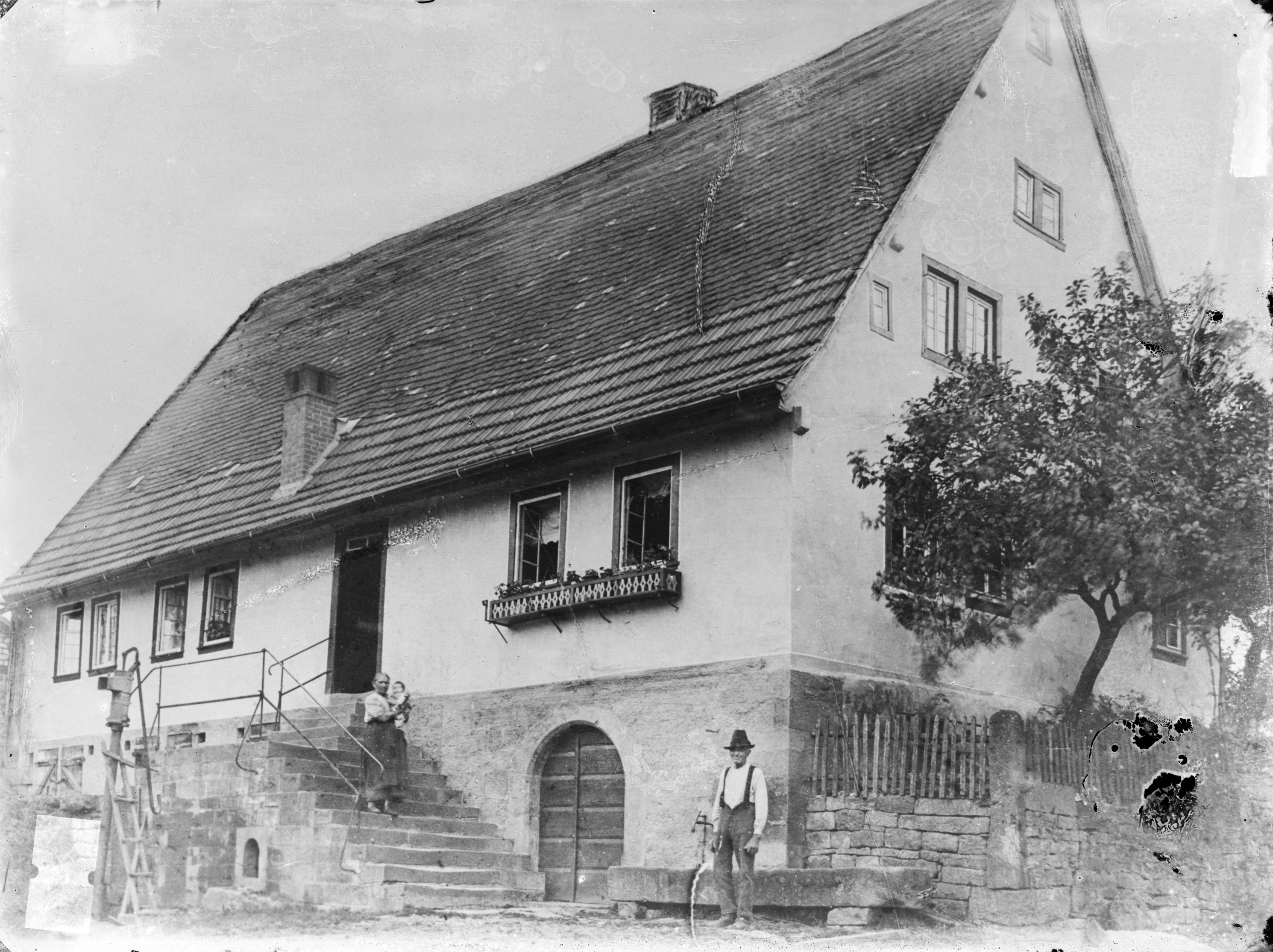 Landwirtschaftliches Anwesen der Familie Berberich in Hornbach (Bezirksmuseum Buchen CC BY-NC-SA)