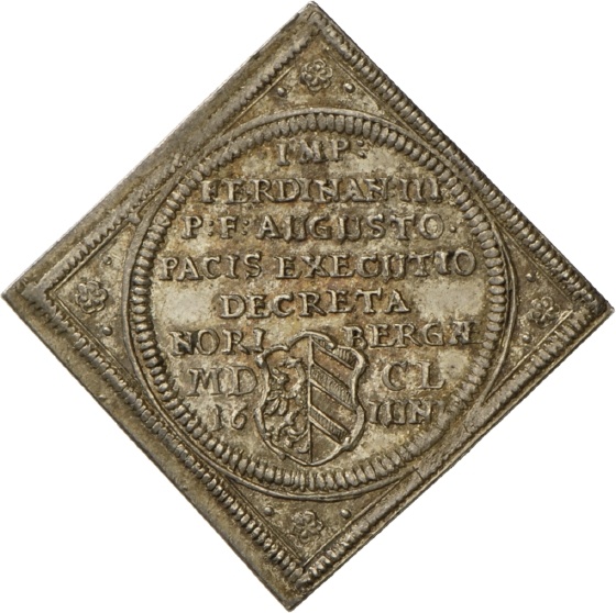 Klippenförmige Medaille von Georg Friedrich Nürnberger auf den Vollzug des Westfälischen Friedens, 1650 (Landesmuseum Württemberg, Stuttgart CC BY-SA)