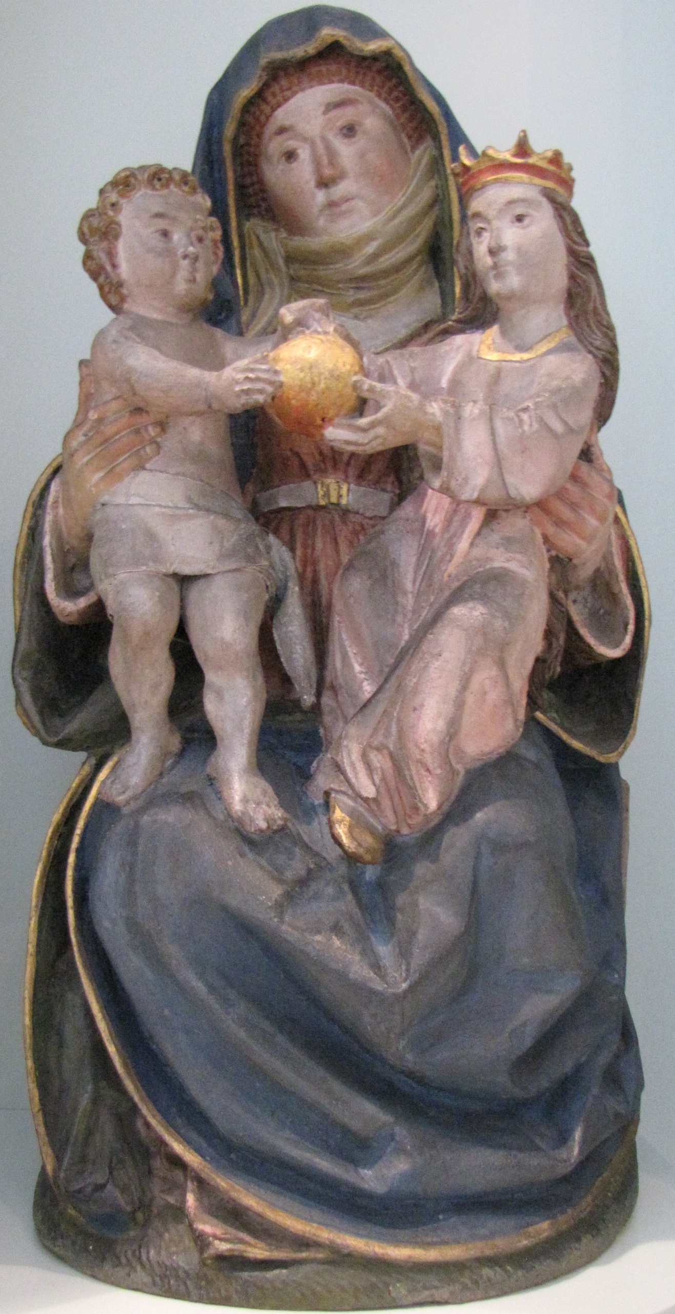 Skulptur: Anna Selbdritt (Dominikanermuseum Rottweil CC BY-NC-SA)