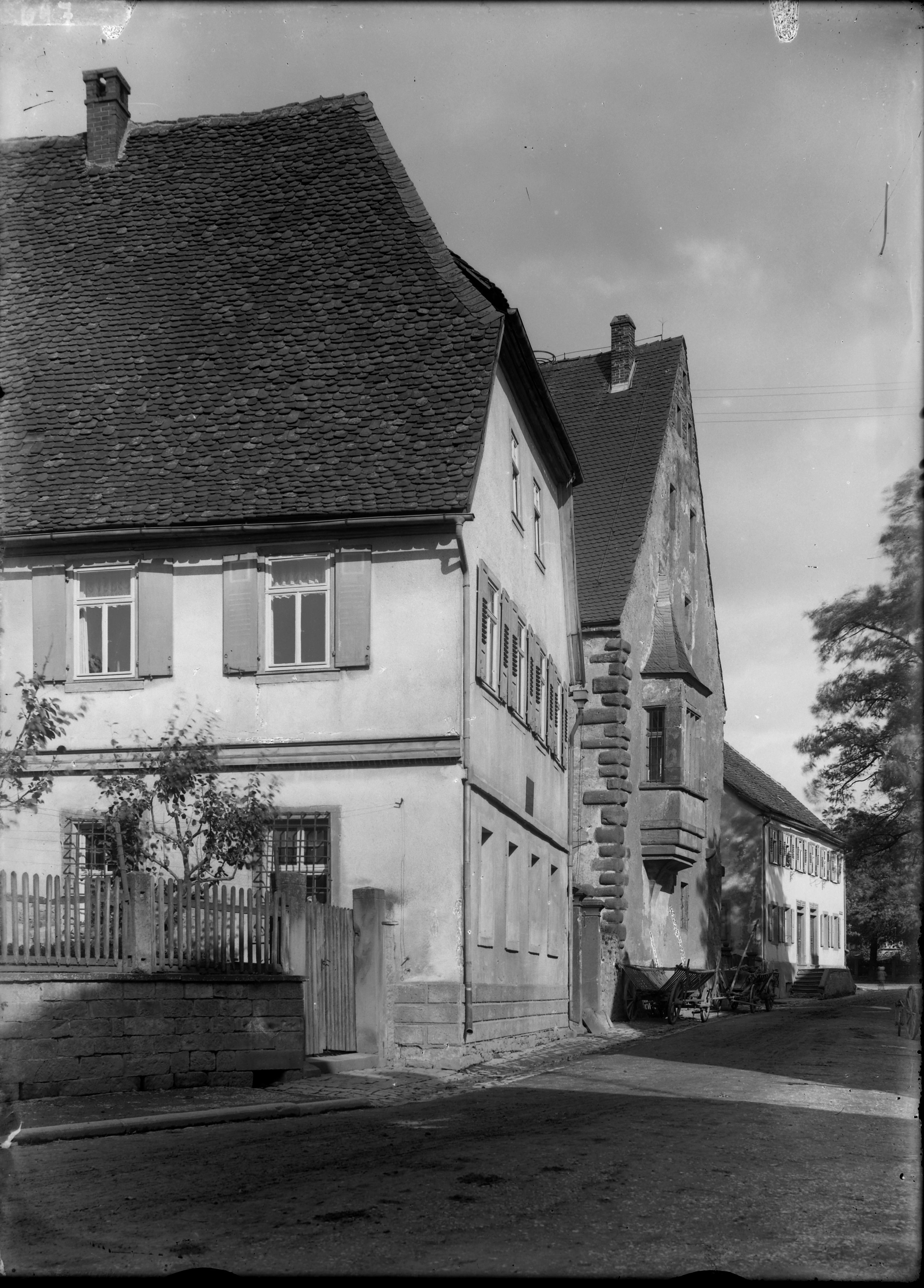 Buchen, Gebäudekomplex der Kurmainzischen Kellerei: Trunzerhaus und Steinerner Bau (Bezirksmuseum Buchen CC BY-NC-SA)
