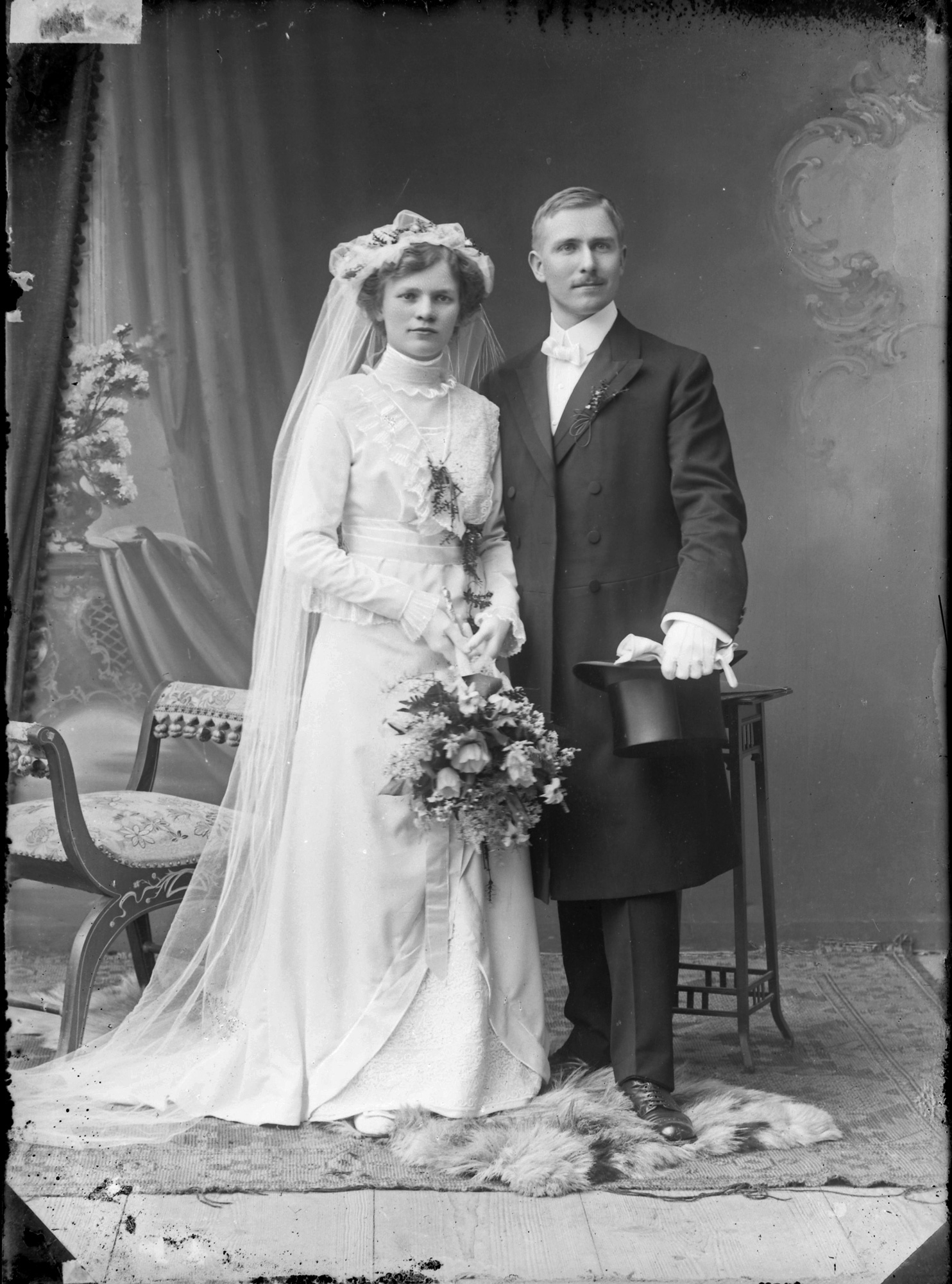 Brautpaar (Bezirksmuseum Buchen CC BY-NC-SA)