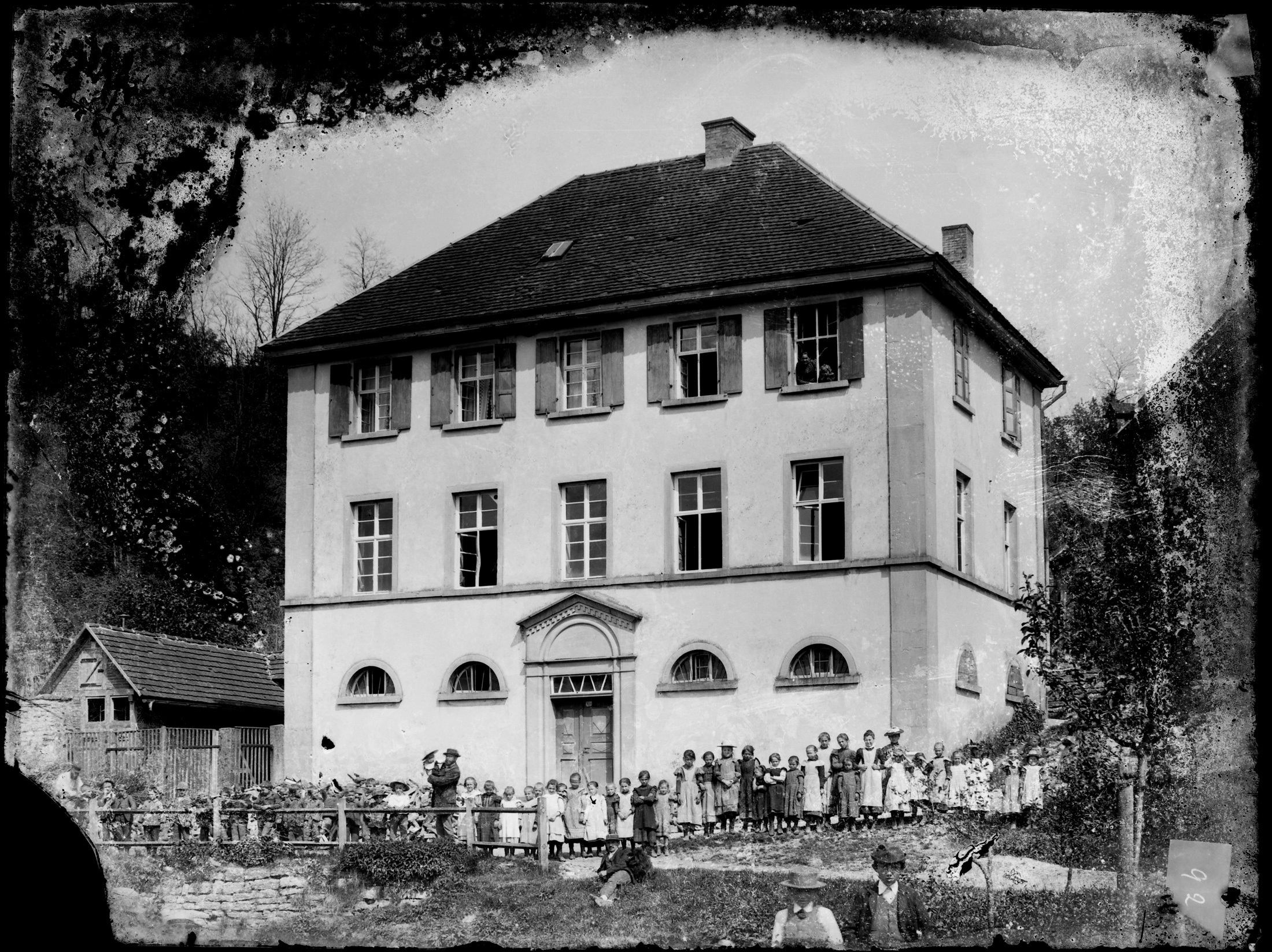 Schulgebäude in Seckach (Bezirksmuseum Buchen CC BY-NC-SA)