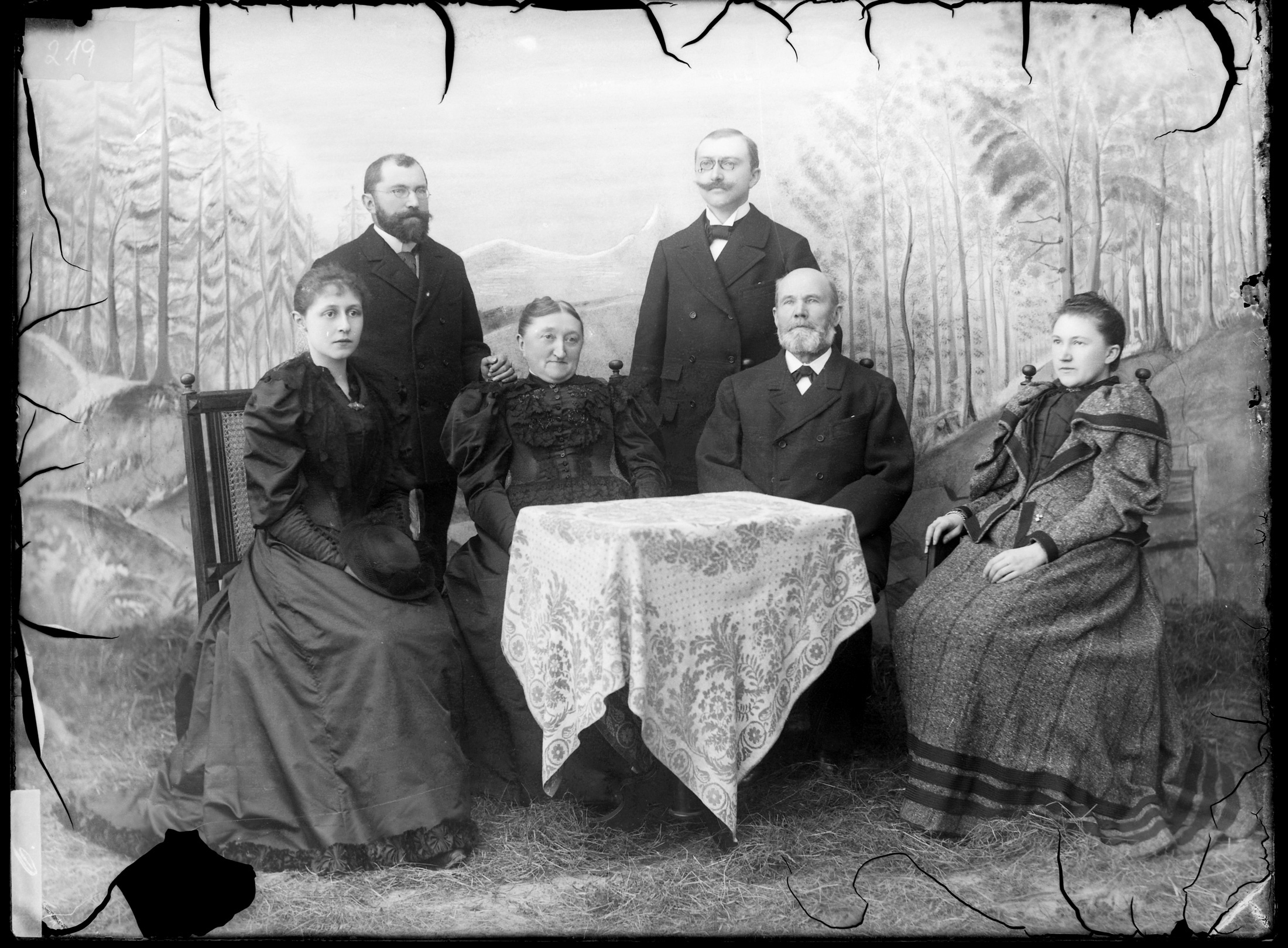 Die Buchener Familie Emele (Bezirksmuseum Buchen CC BY-NC-SA)