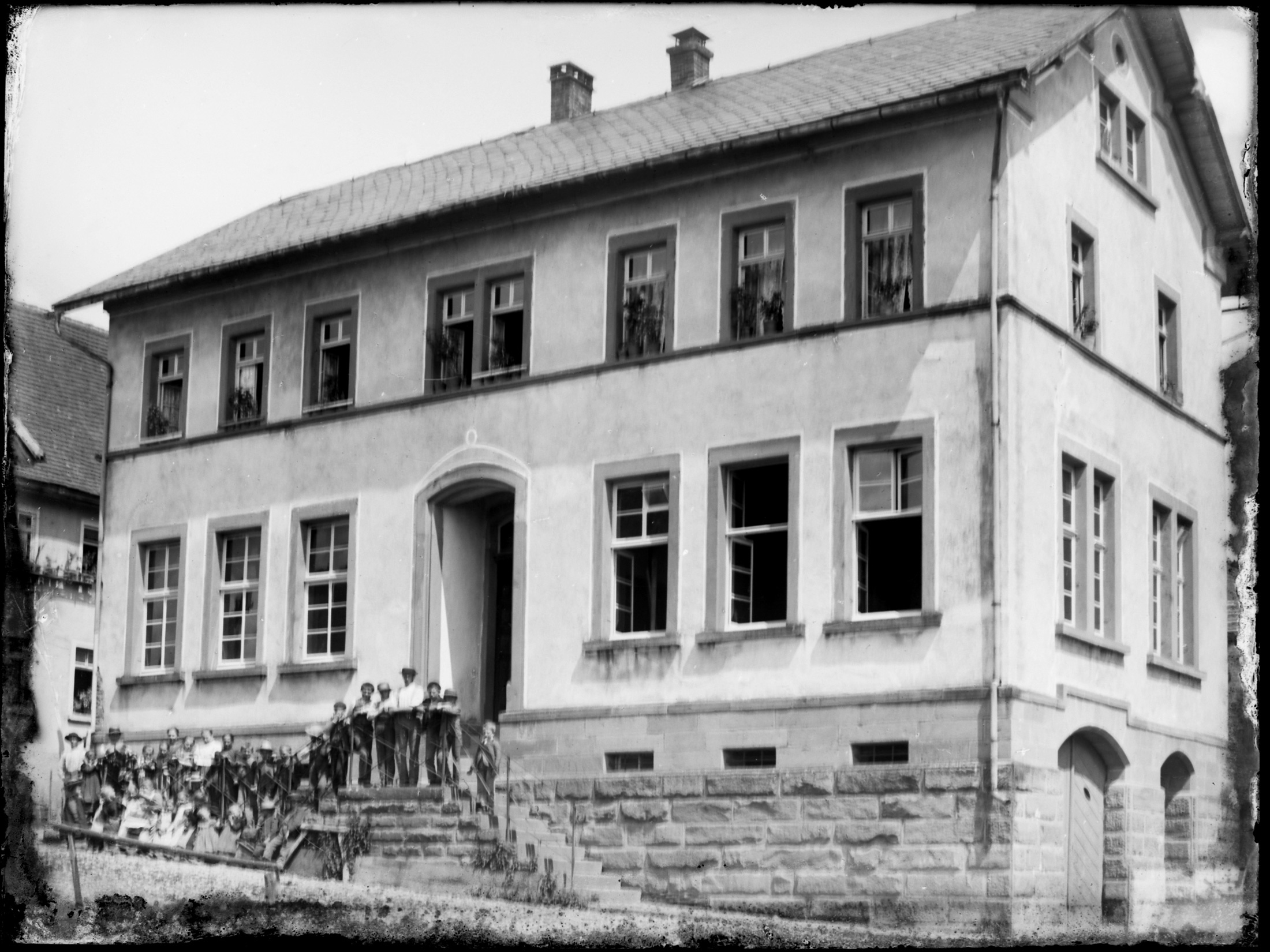 Schulhaus in Rinschheim (Bezirksmuseum Buchen CC BY-SA)
