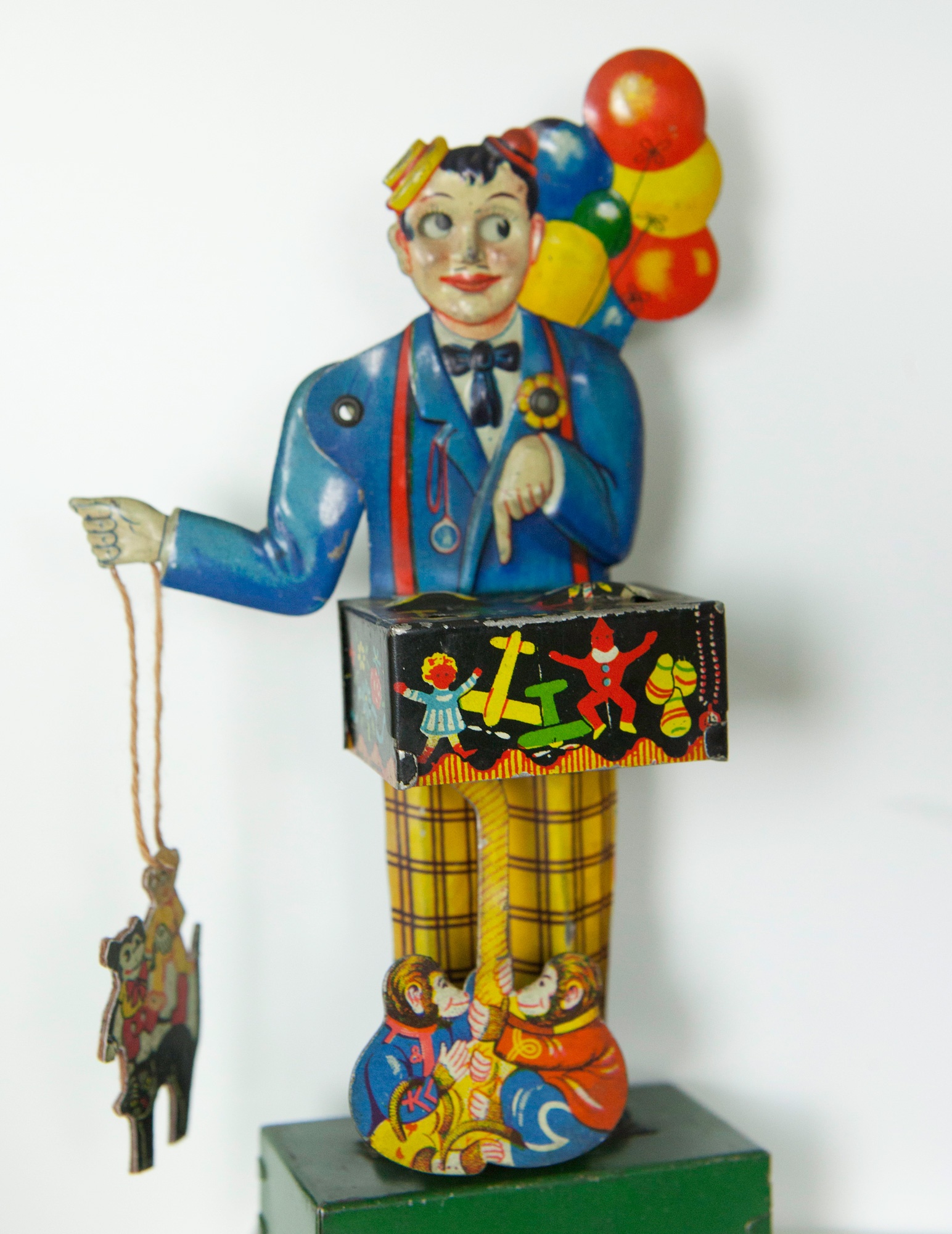 Technofix Jahrmarktverkäufer (Das Kleine Museum - Spielzeug aus zwei Jahrhunderten CC BY)