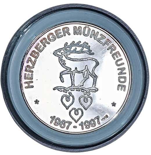 Medaille des Herzberger Gymnasiums auf den 500. Geburtstag Philipp Melanchthon 1997 (Museum im Melanchthonhaus Bretten CC BY-NC-SA)