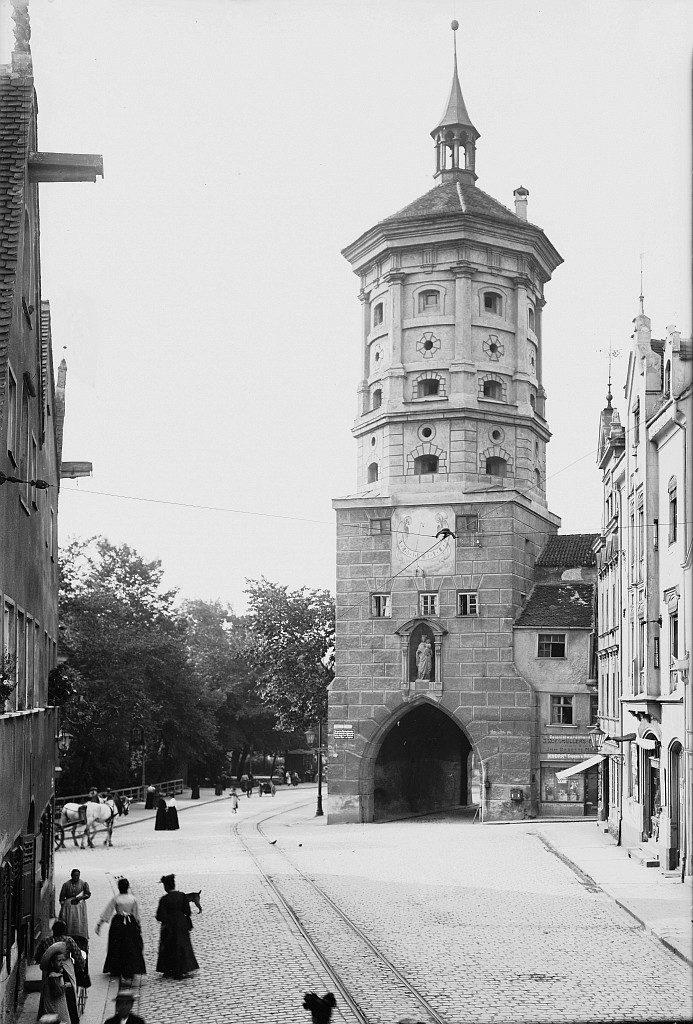 Augsburg - Wertachbrucker Tor (Haus der Geschichte Baden-Württemberg / Sammlung Gebrüder Metz CC BY-SA)