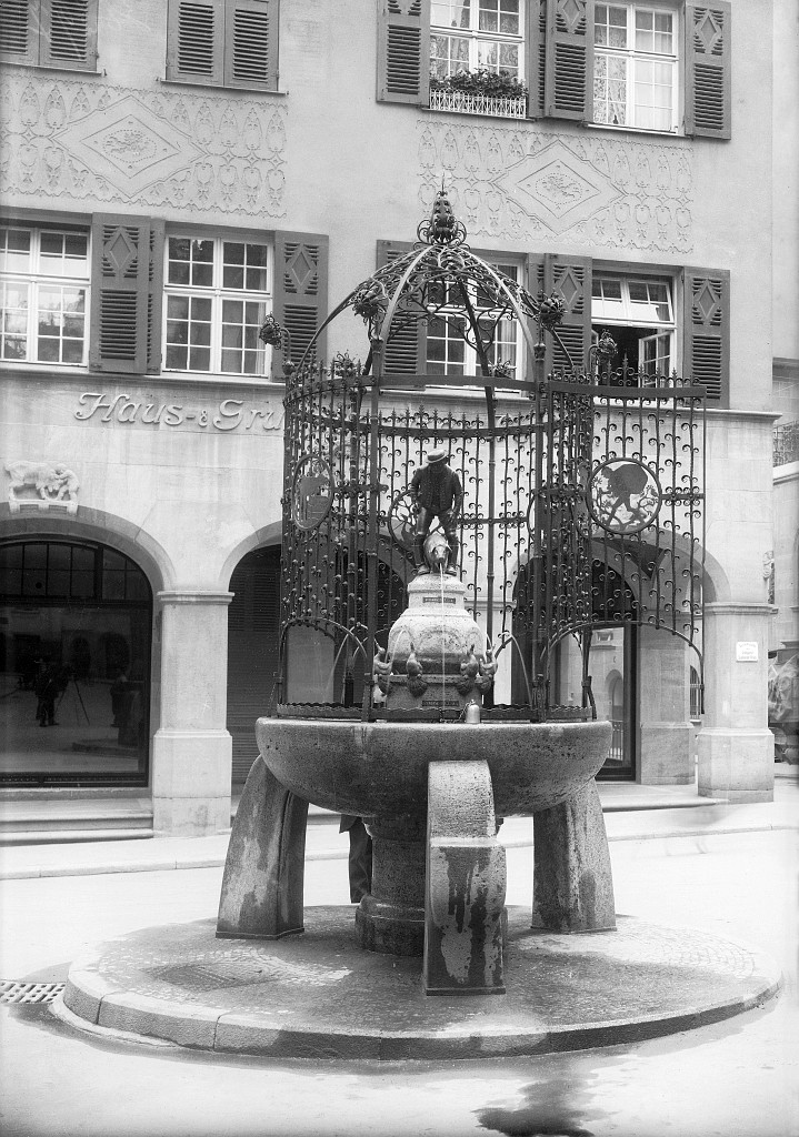 Stuttgart - Hans im Glück Brunnen (Haus der Geschichte Baden-Württemberg / Sammlung Gebrüder Metz CC BY-SA)