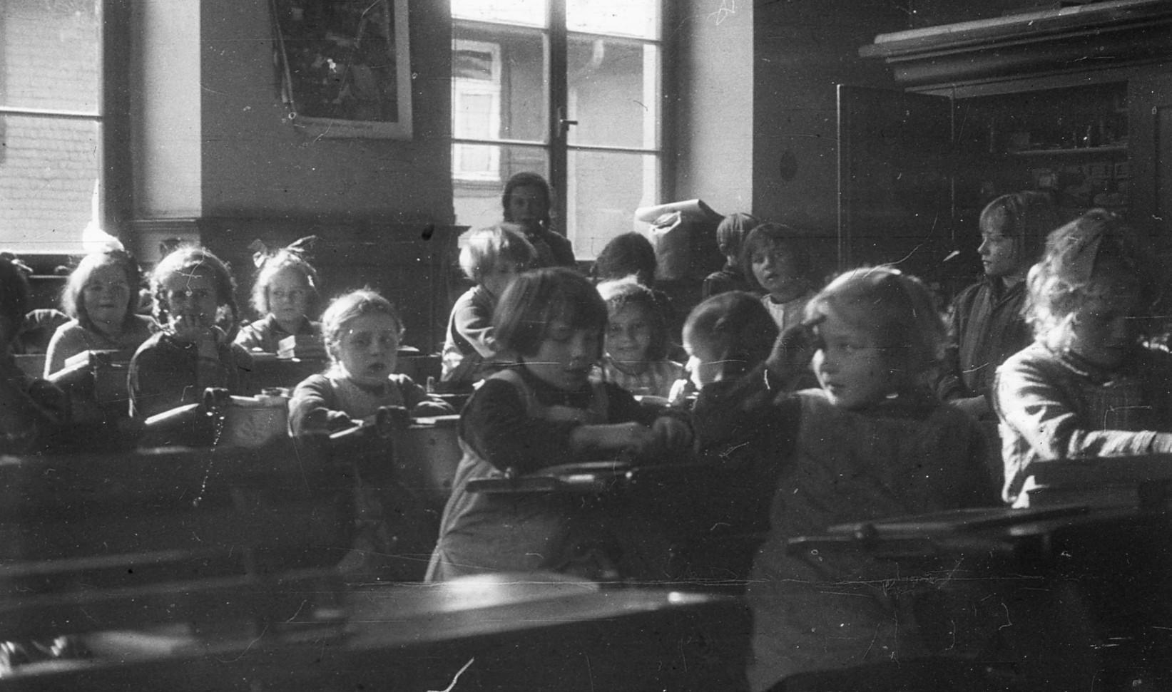 Schülerinnen und Schüler in der Schiltacher Volksschule (Stadt Schiltach CC BY-NC-ND)