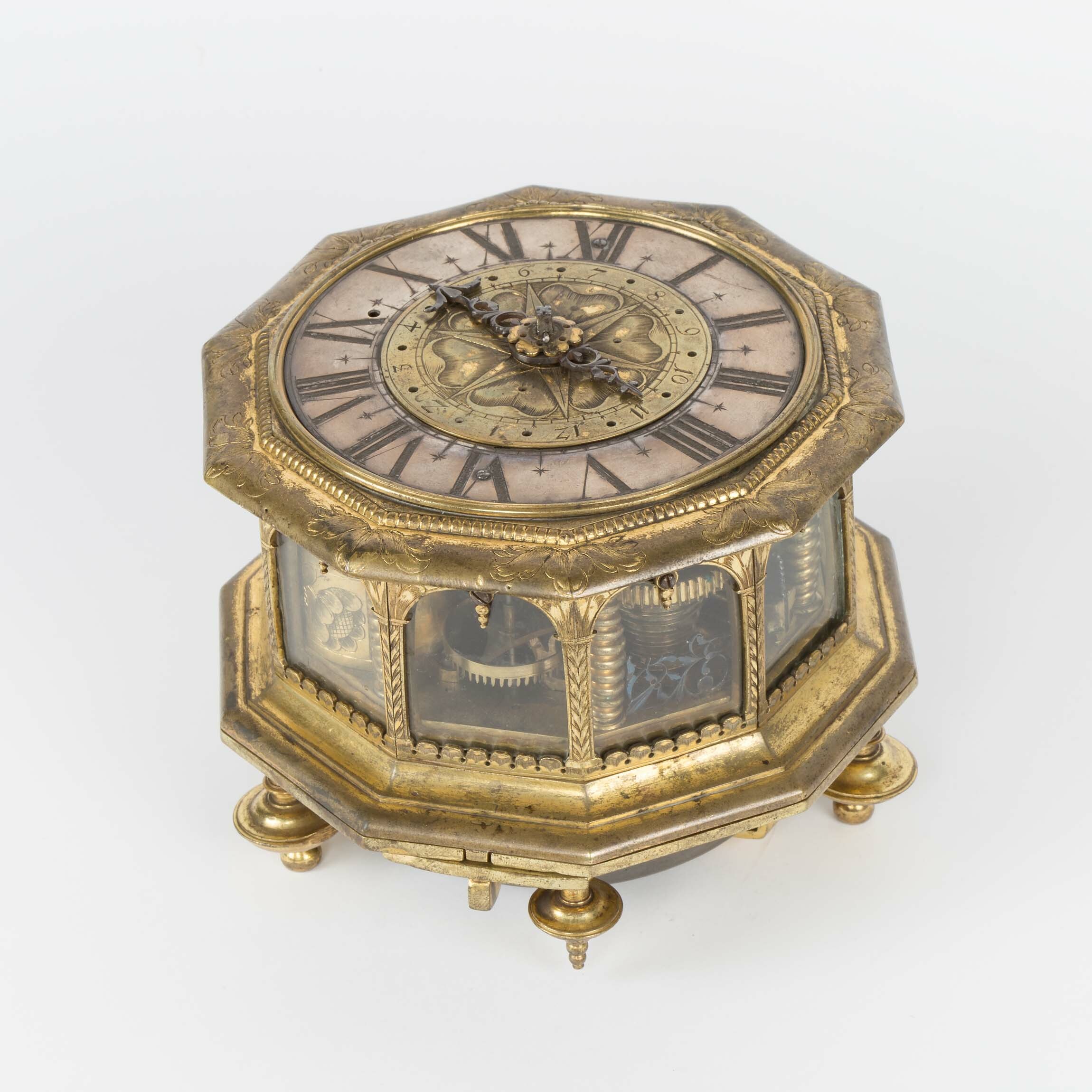 Tischuhr, Samuel Berckmann, Augsburg, um 1680 (Deutsches Uhrenmuseum CC BY-SA)