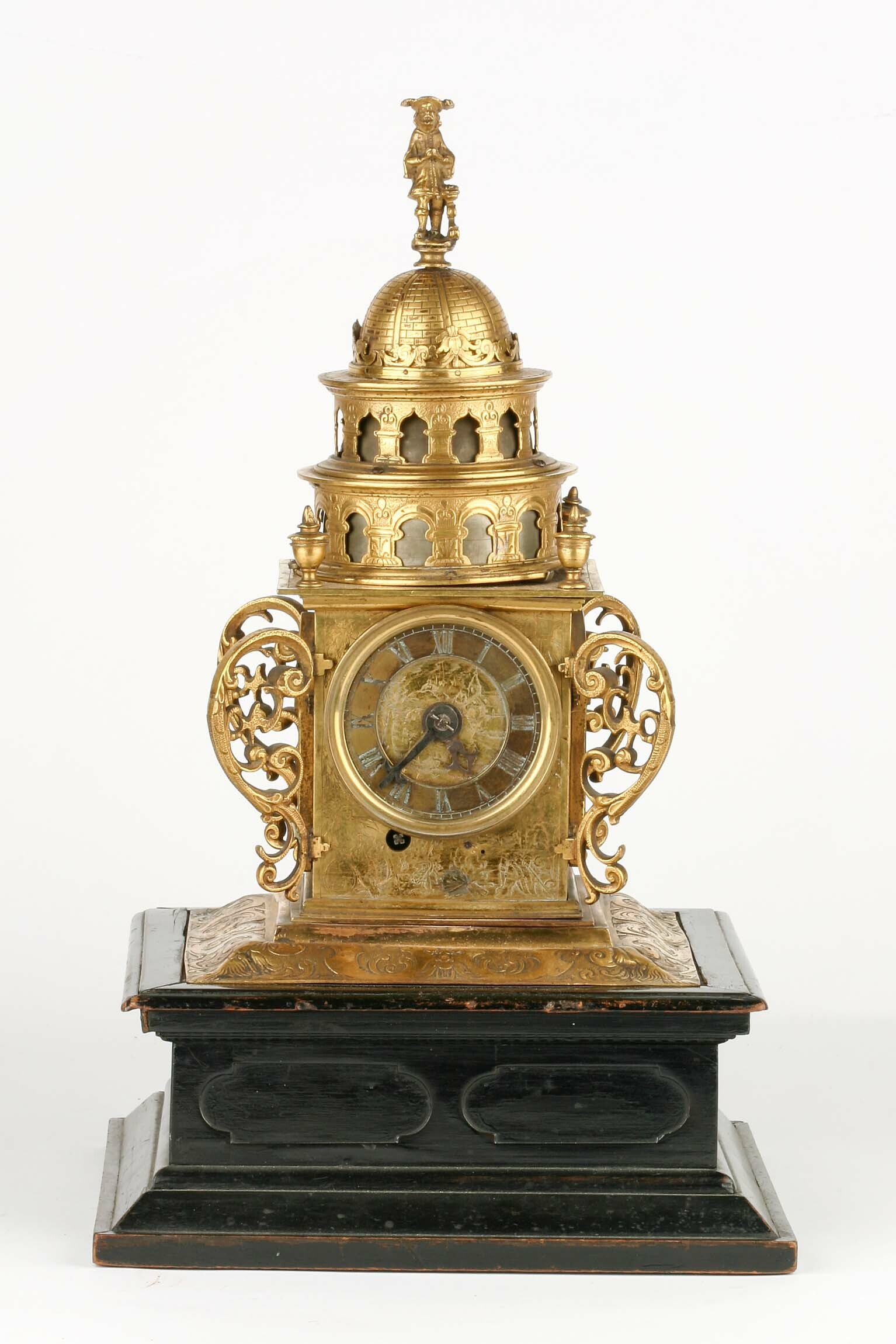 Türmchenuhr, Frankreich, um 1630 (Deutsches Uhrenmuseum CC BY-SA)