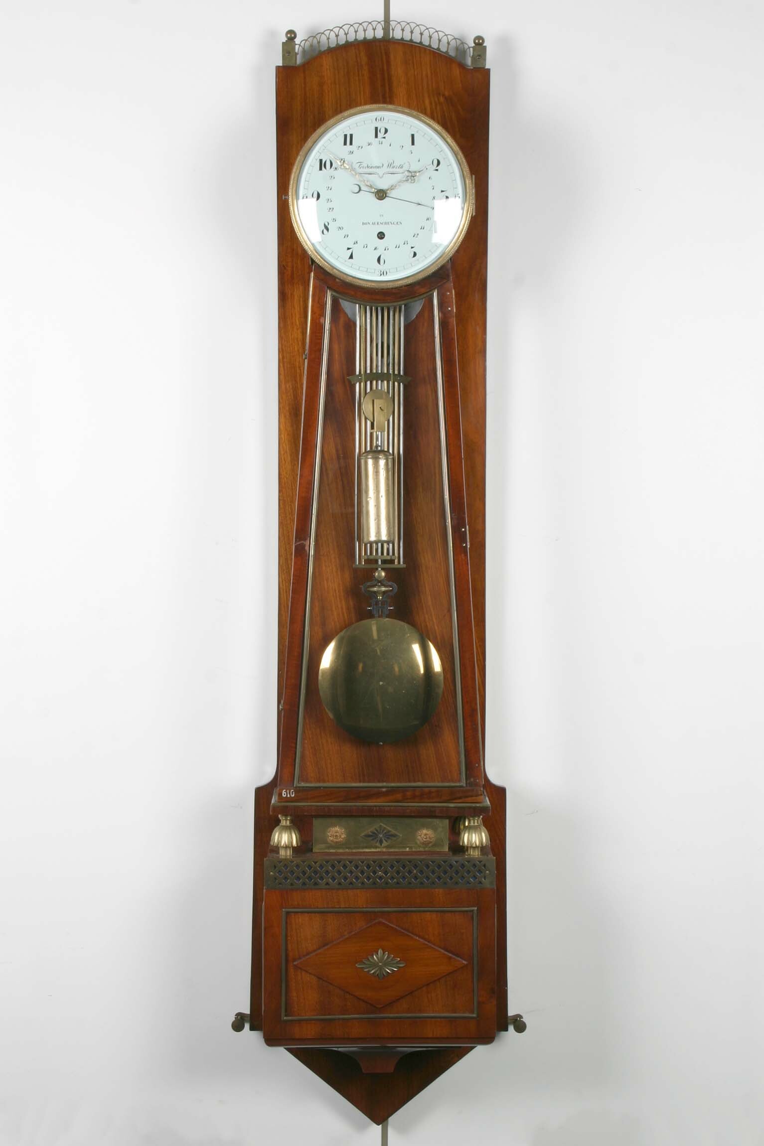 Wanduhr, Ferdinand Wurth, Donaueschingen, um 1840 (Deutsches Uhrenmuseum CC BY-SA)